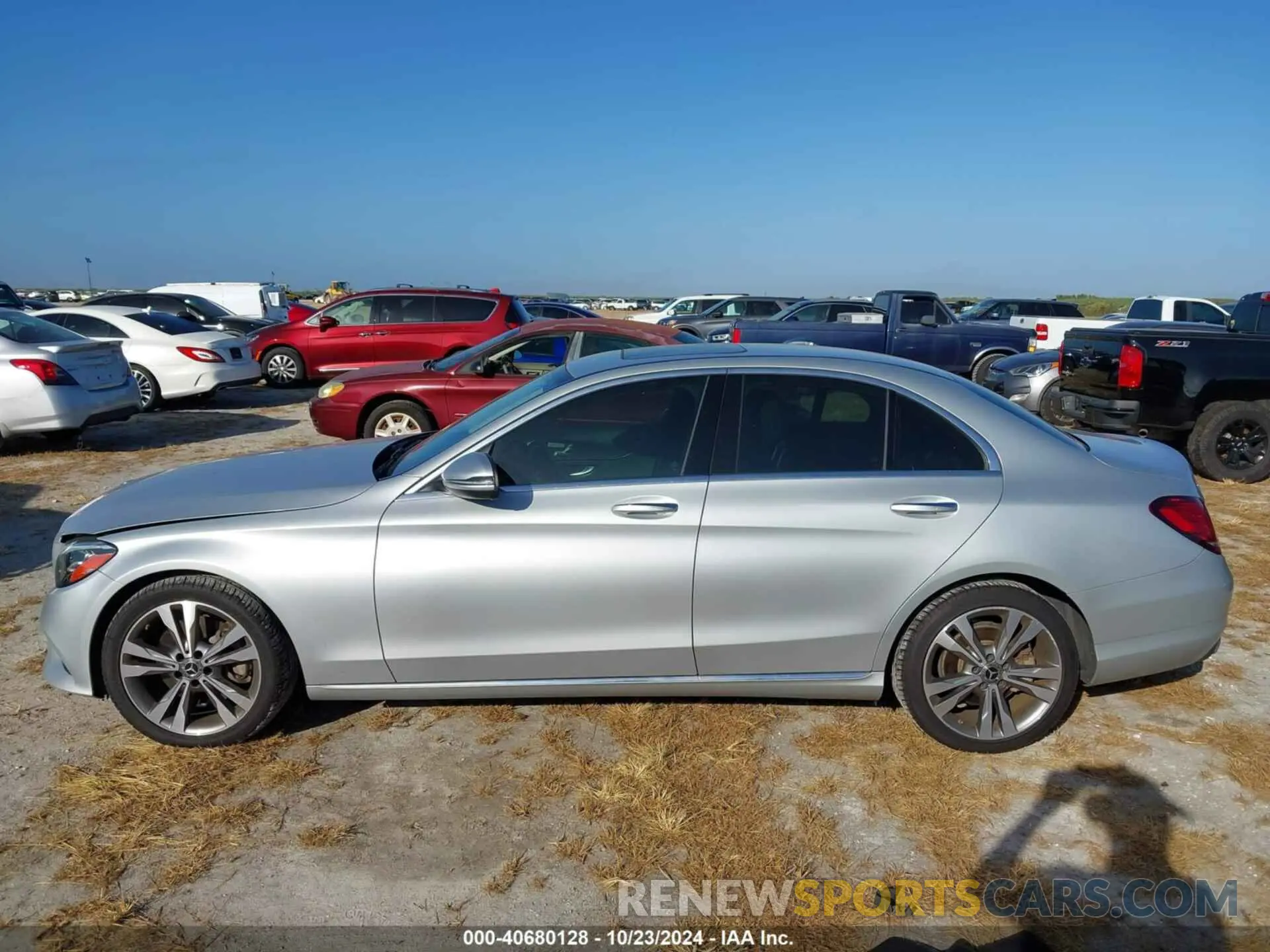 14 Photograph of a damaged car WDDWF8DB1LR546816 MERCEDES-BENZ C 300 2020