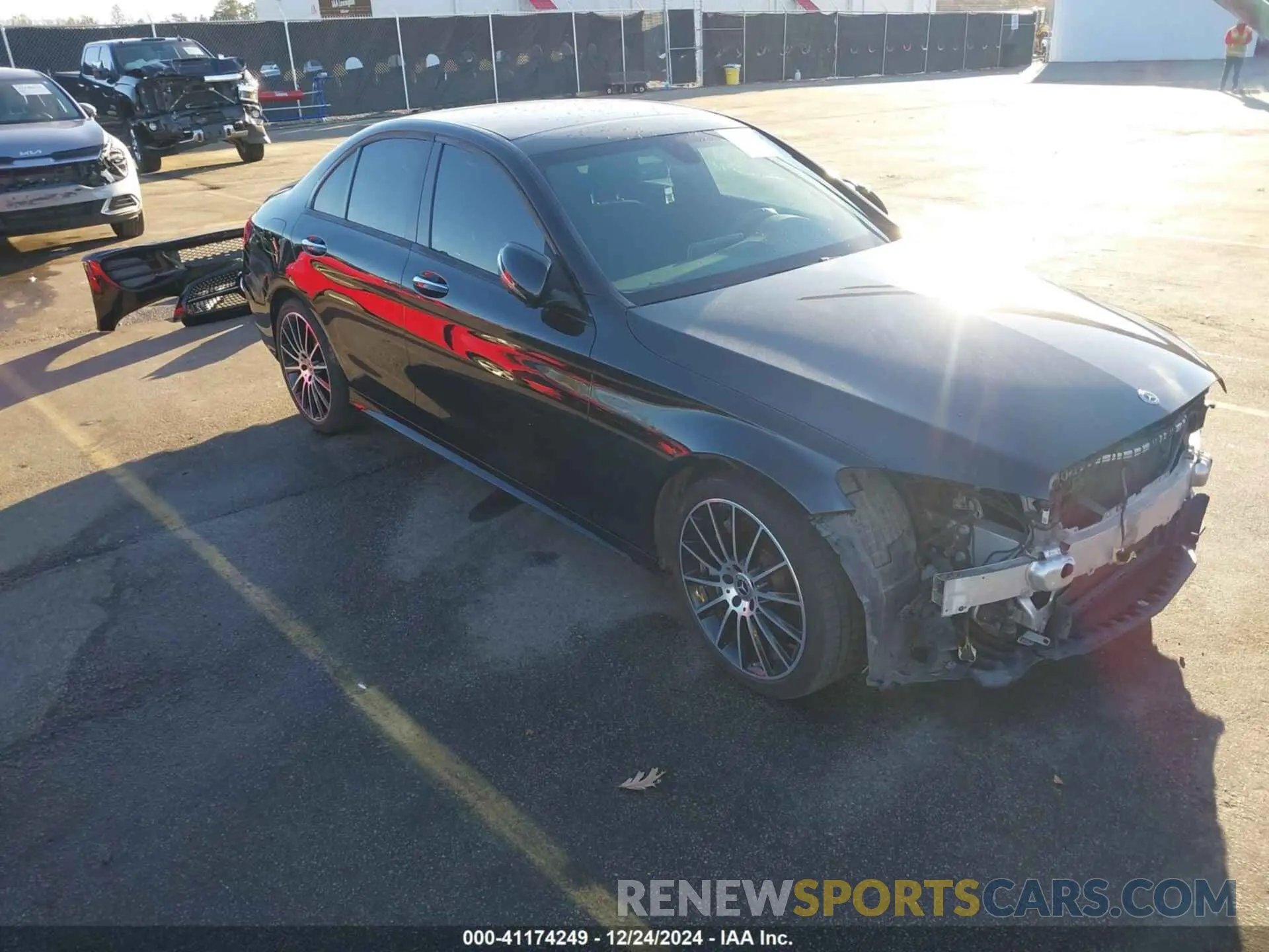 1 Photograph of a damaged car WDDWF8DB3LR526373 MERCEDES-BENZ C 300 2020