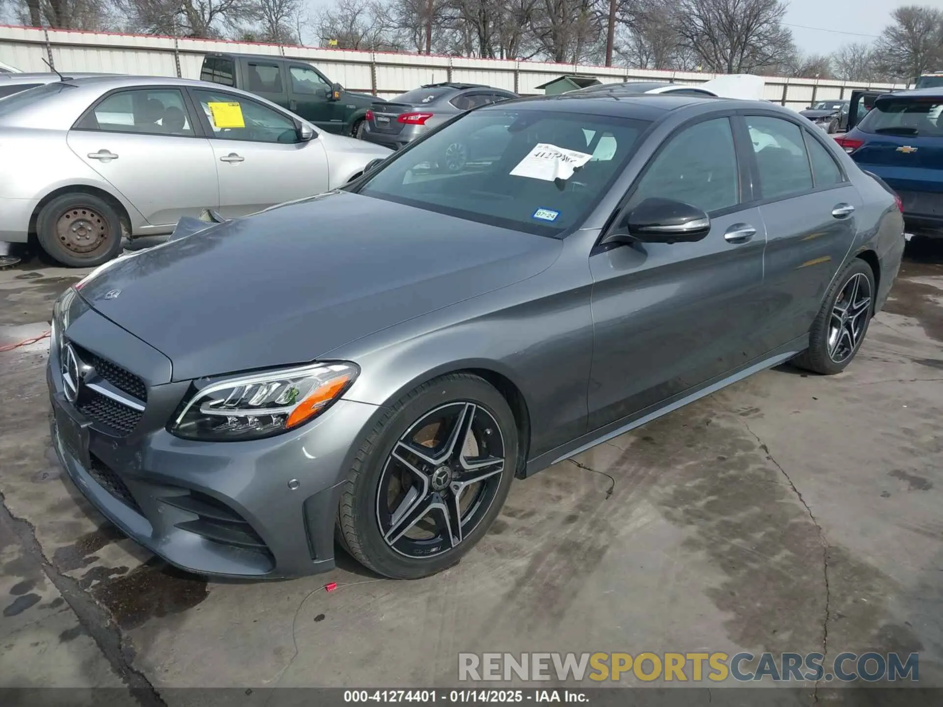 2 Photograph of a damaged car WDDWF8DB3LR558241 MERCEDES-BENZ C 300 2020