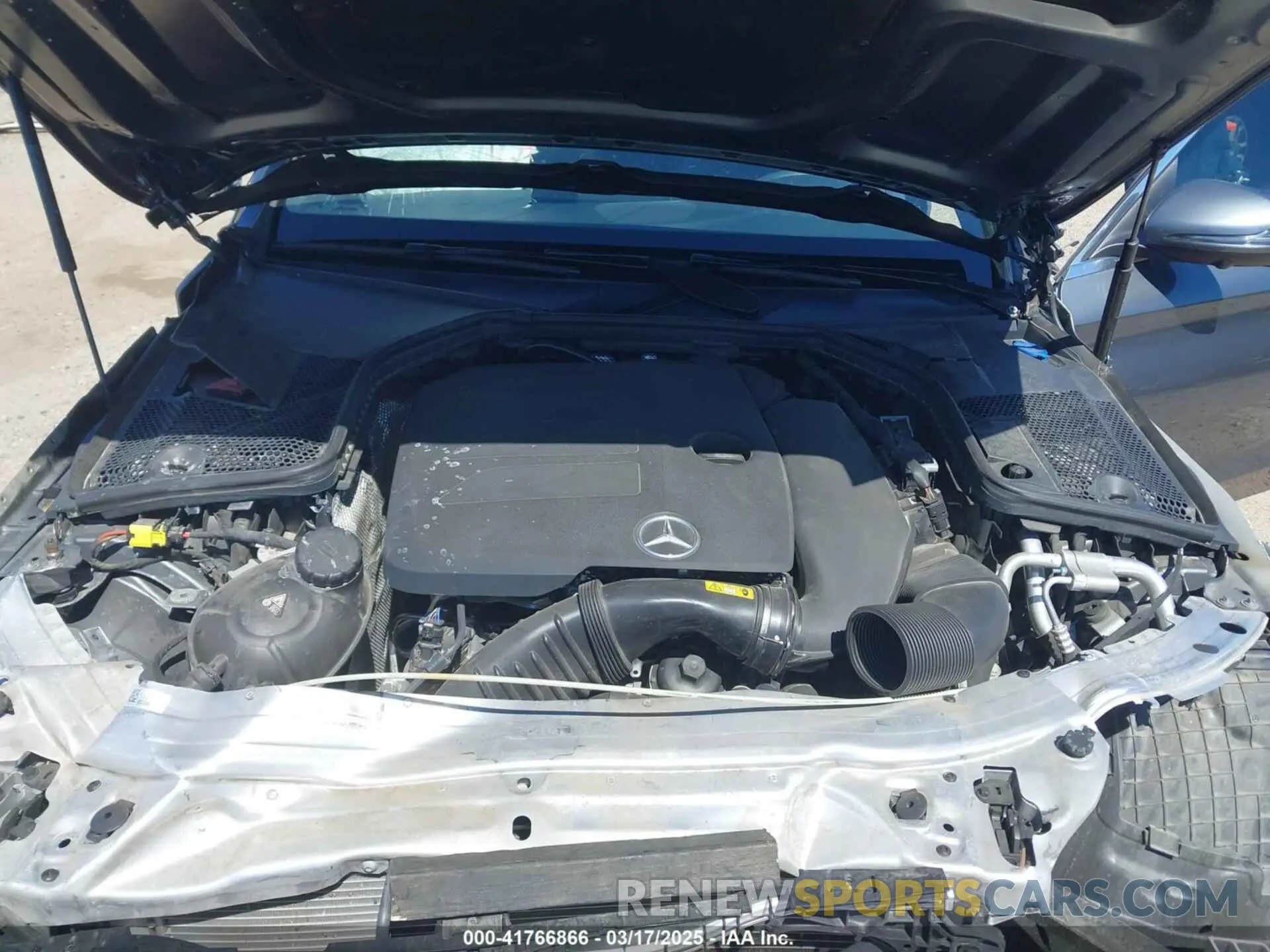 10 Photograph of a damaged car WDDWF8DB4LR528911 MERCEDES-BENZ C 300 2020