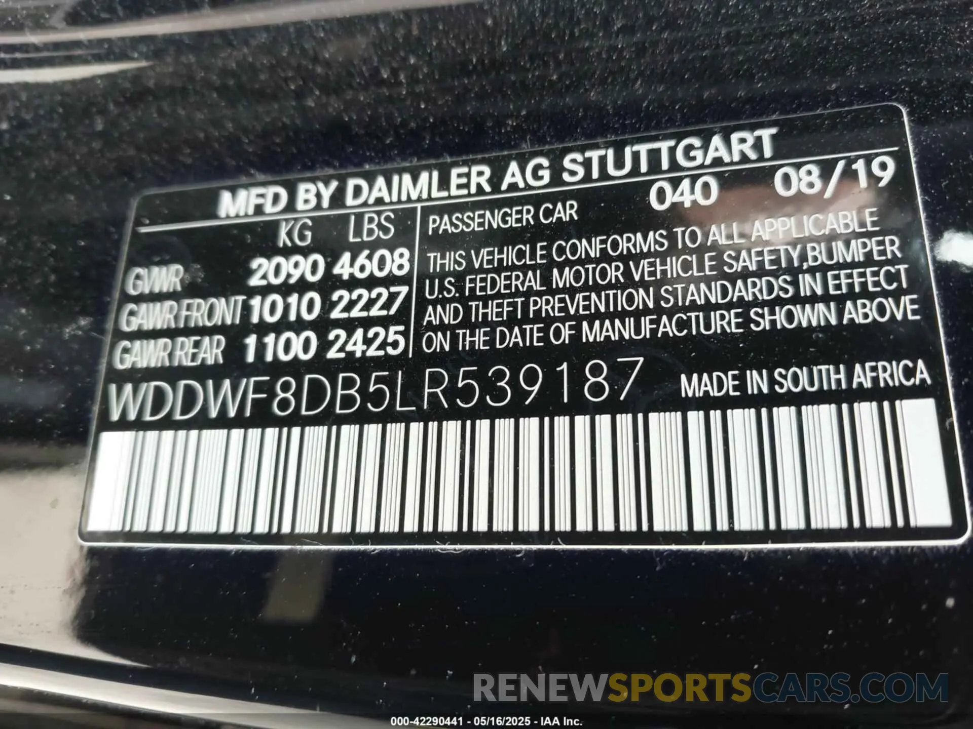 9 Photograph of a damaged car WDDWF8DB5LR539187 MERCEDES-BENZ C 300 2020