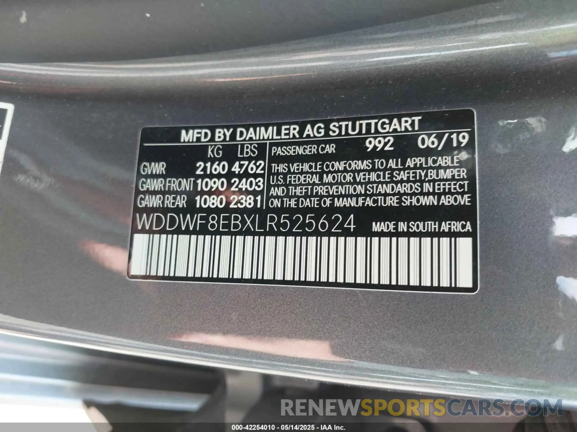 9 Photograph of a damaged car WDDWF8EBXLR525624 MERCEDES-BENZ C 300 2020