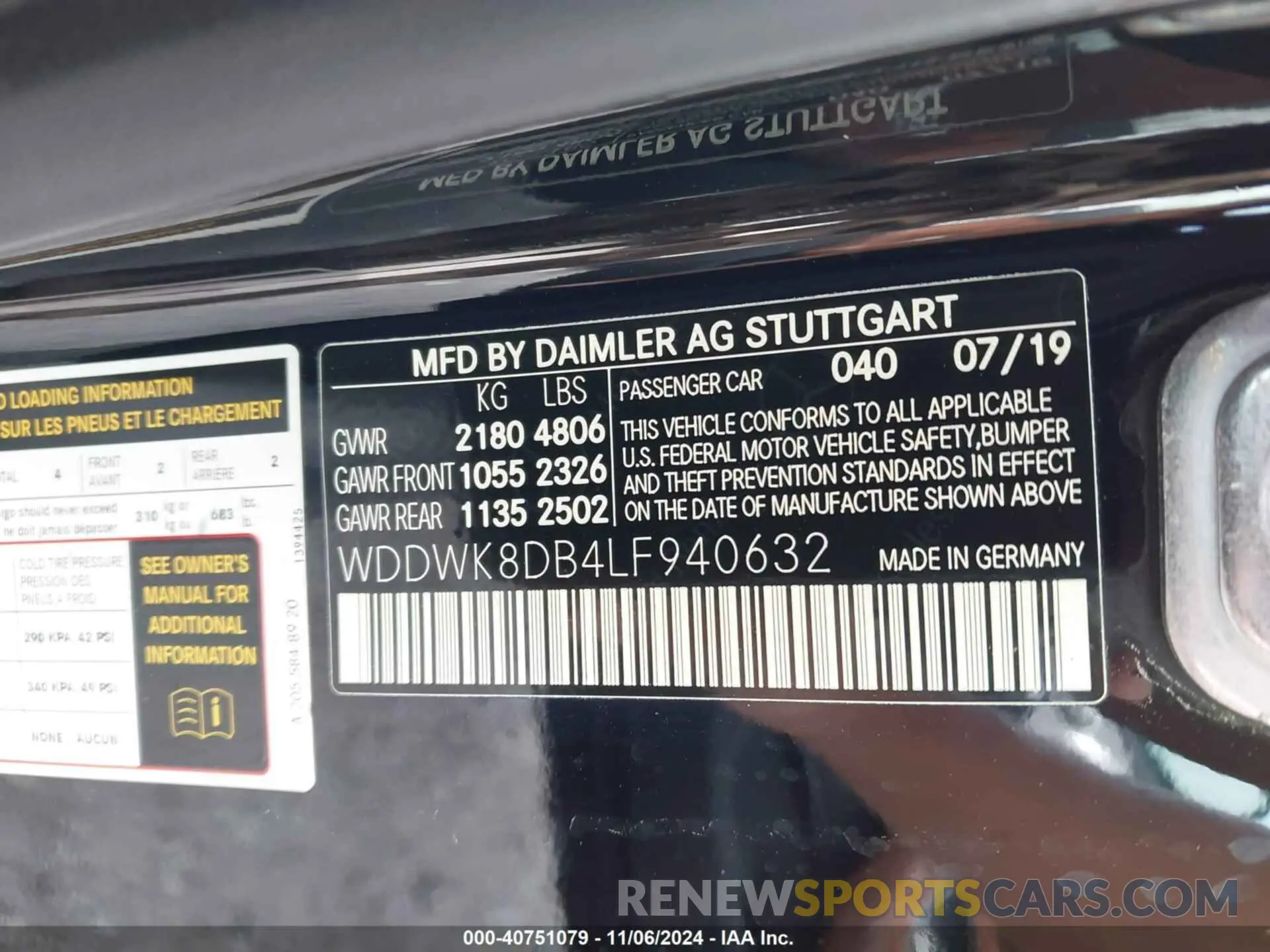 9 Photograph of a damaged car WDDWK8DB4LF940632 MERCEDES-BENZ C 300 2020