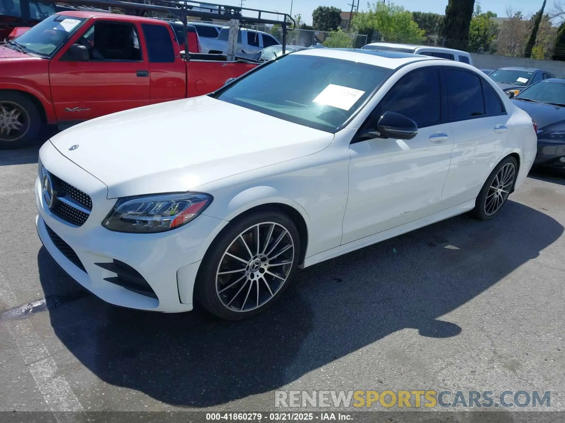 2 Photograph of a damaged car W1KWF8DB1MR607826 MERCEDES-BENZ C 300 2021