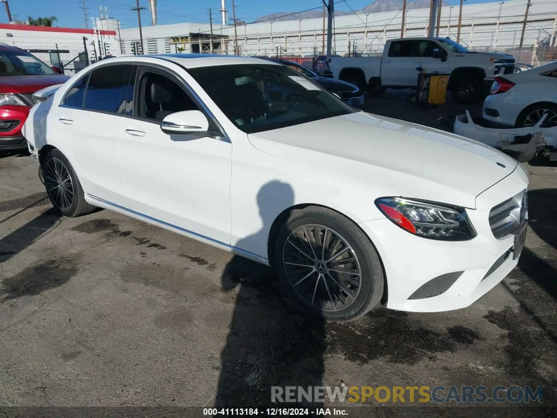 1 Photograph of a damaged car W1KWF8DB1MR645766 MERCEDES-BENZ C 300 2021