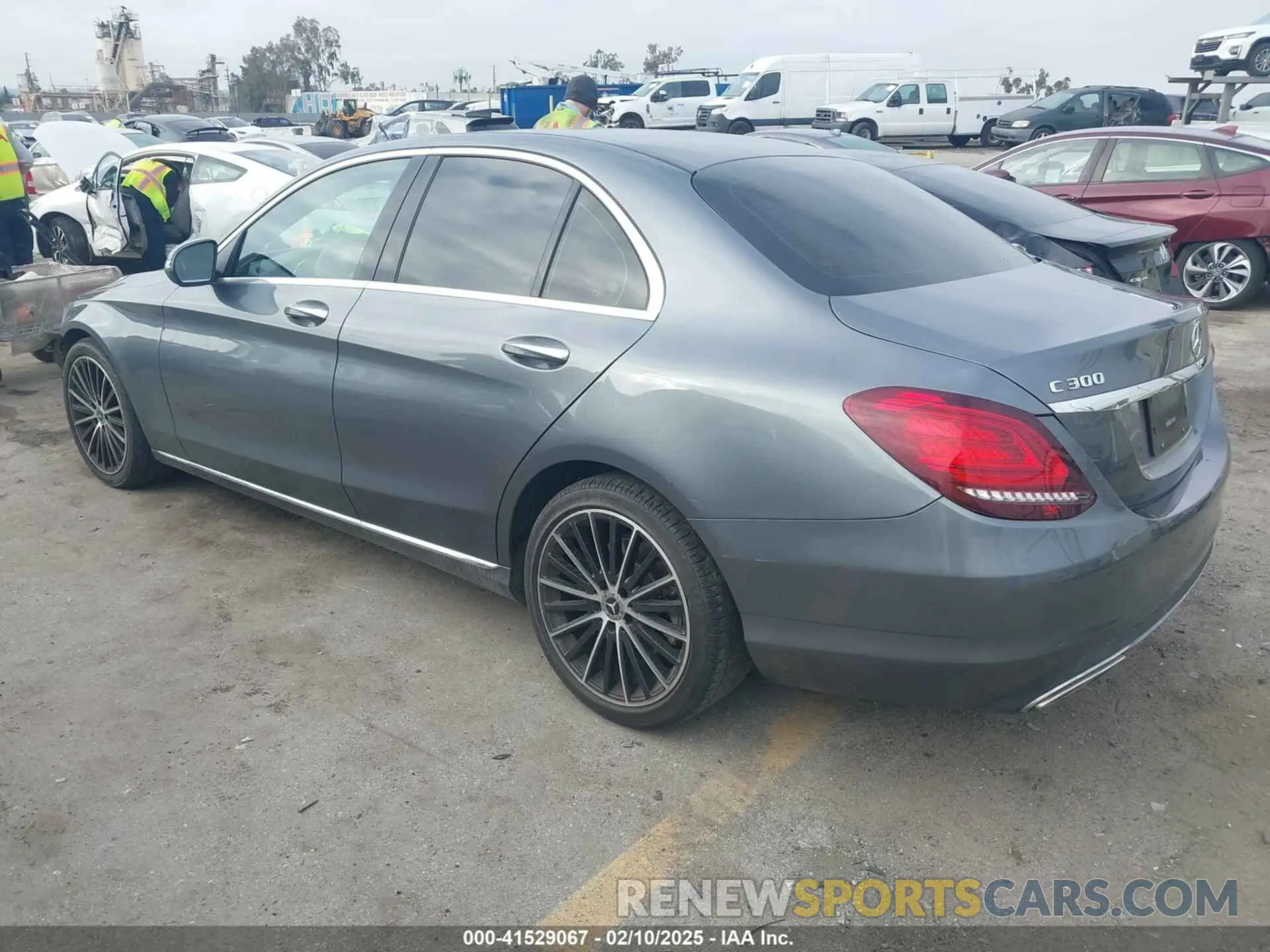 3 Photograph of a damaged car W1KWF8DB8MR651550 MERCEDES-BENZ C 300 2021