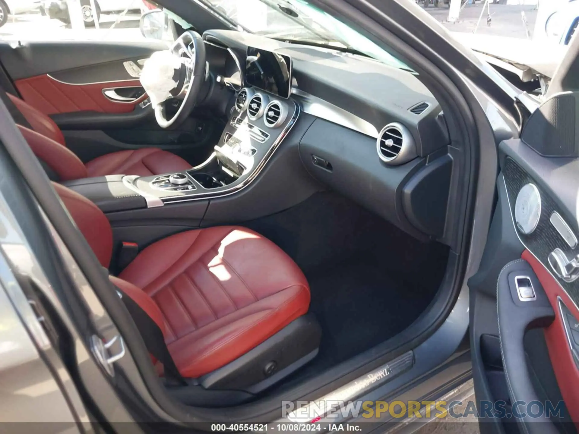 5 Фотография поврежденного автомобиля W1KWF8DB9MR616208 MERCEDES-BENZ C 300 2021