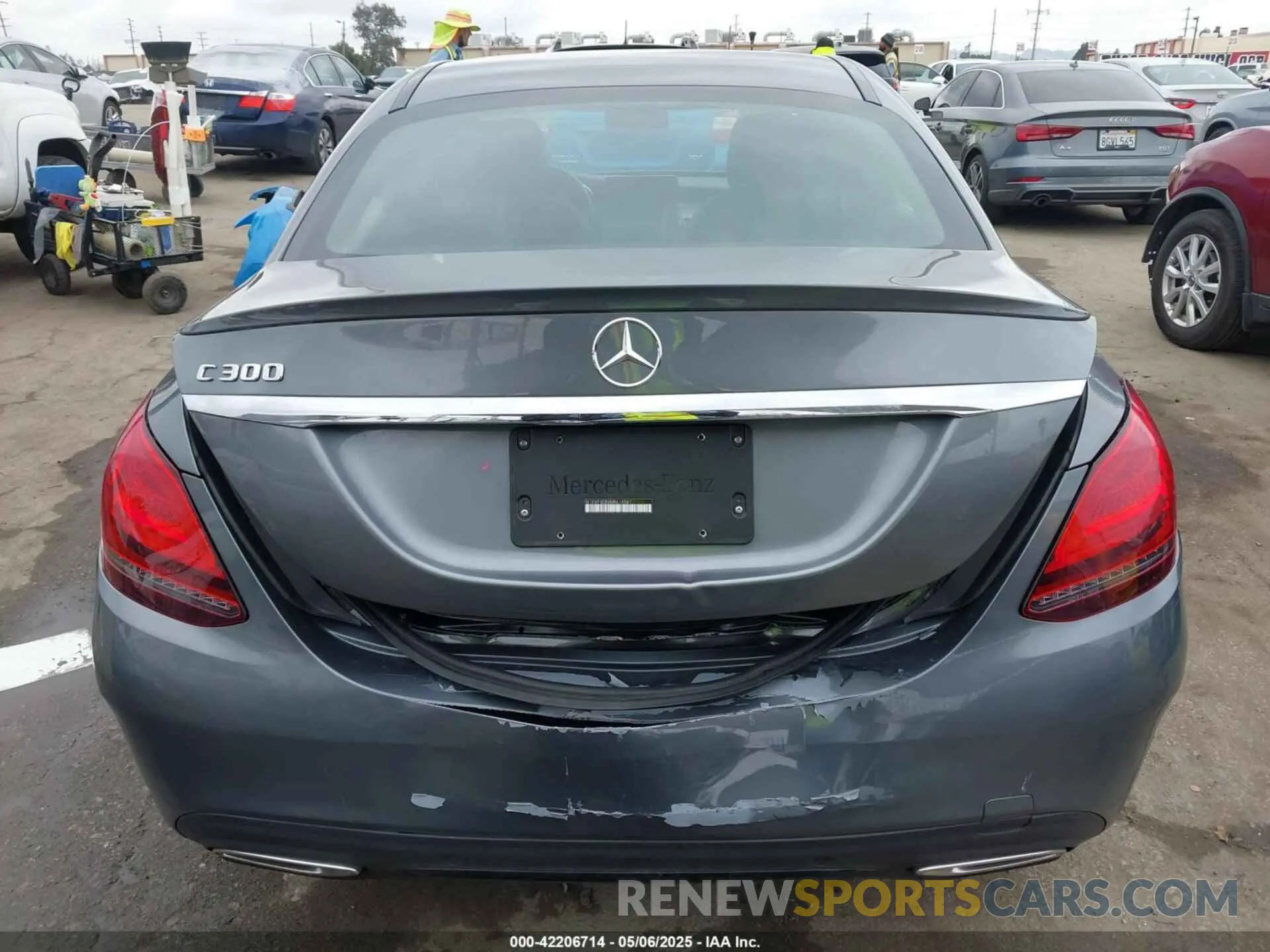 16 Фотография поврежденного автомобиля W1KWF8DBXMR614581 MERCEDES-BENZ C 300 2021