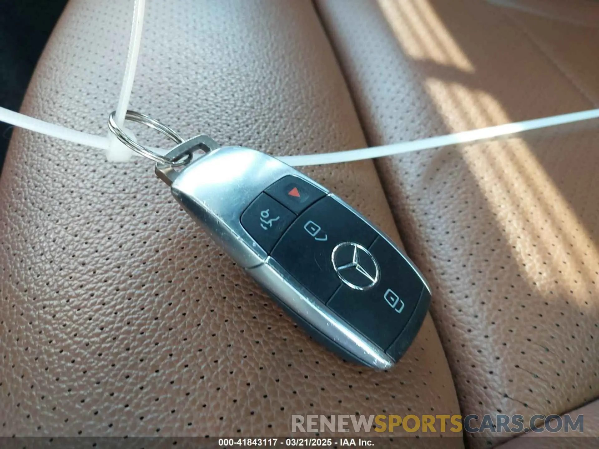 11 Фотография поврежденного автомобиля W1KWF8DBXMR625290 MERCEDES-BENZ C 300 2021