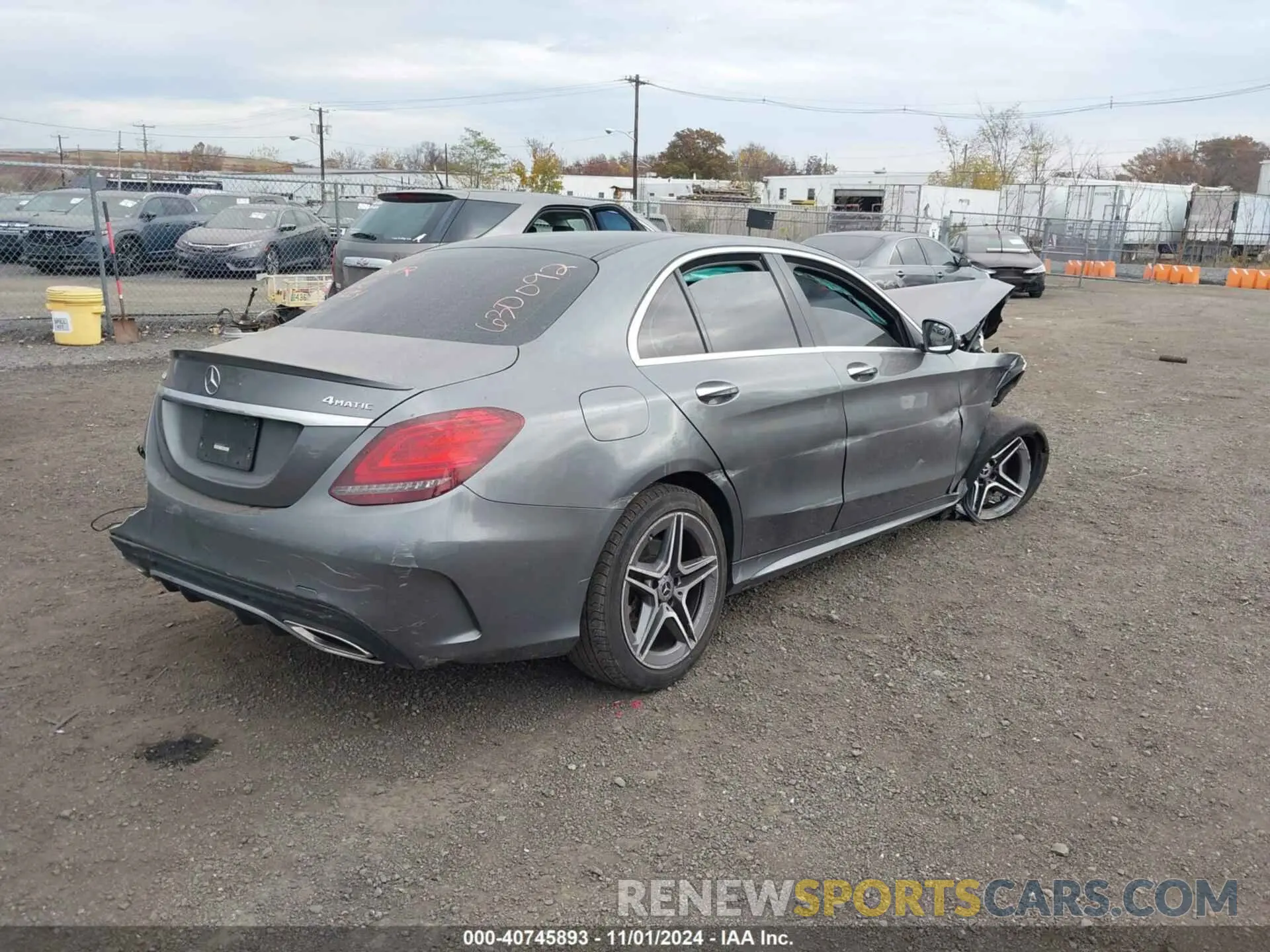 4 Фотография поврежденного автомобиля W1KWF8EB0MR630092 MERCEDES-BENZ C 300 2021