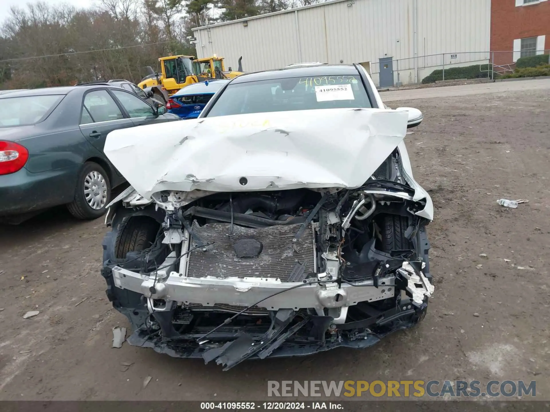 6 Photograph of a damaged car W1KWF8EB1MR633891 MERCEDES-BENZ C 300 2021