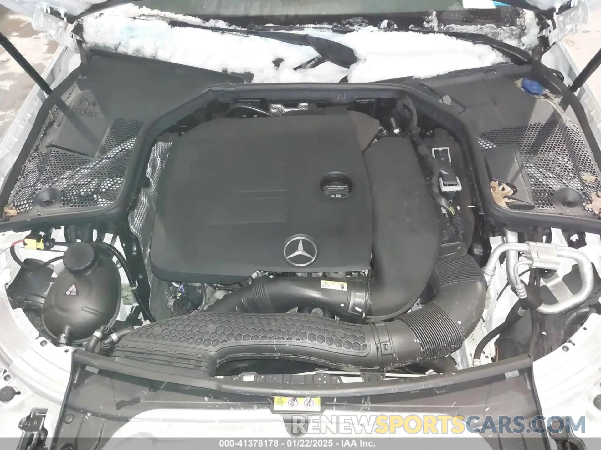 10 Photograph of a damaged car W1KWF8EB2MR646116 MERCEDES-BENZ C 300 2021