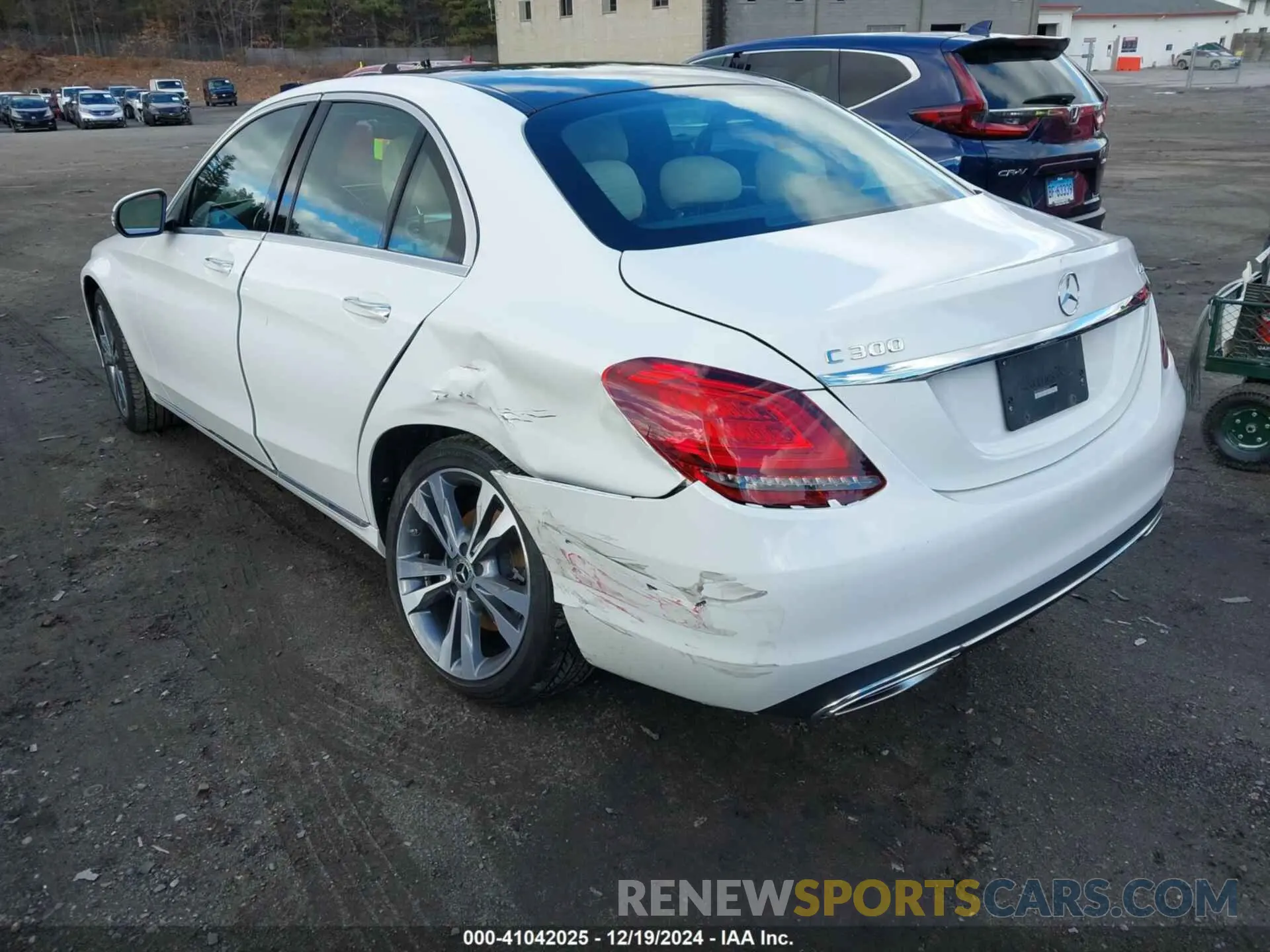 3 Фотография поврежденного автомобиля W1KWF8EB5MR605575 MERCEDES-BENZ C 300 2021