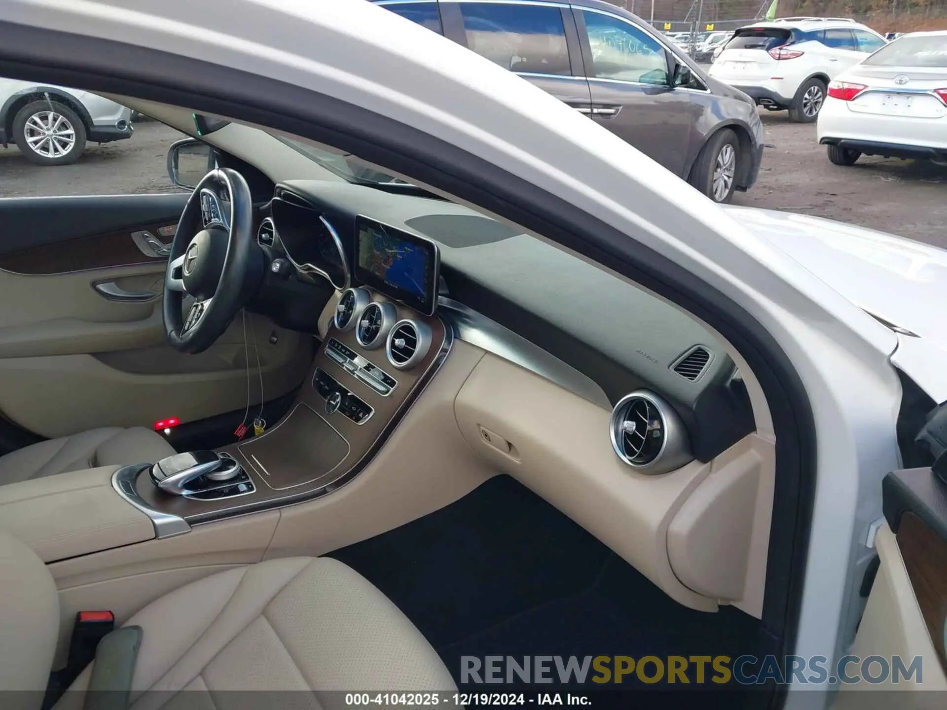 5 Фотография поврежденного автомобиля W1KWF8EB5MR605575 MERCEDES-BENZ C 300 2021
