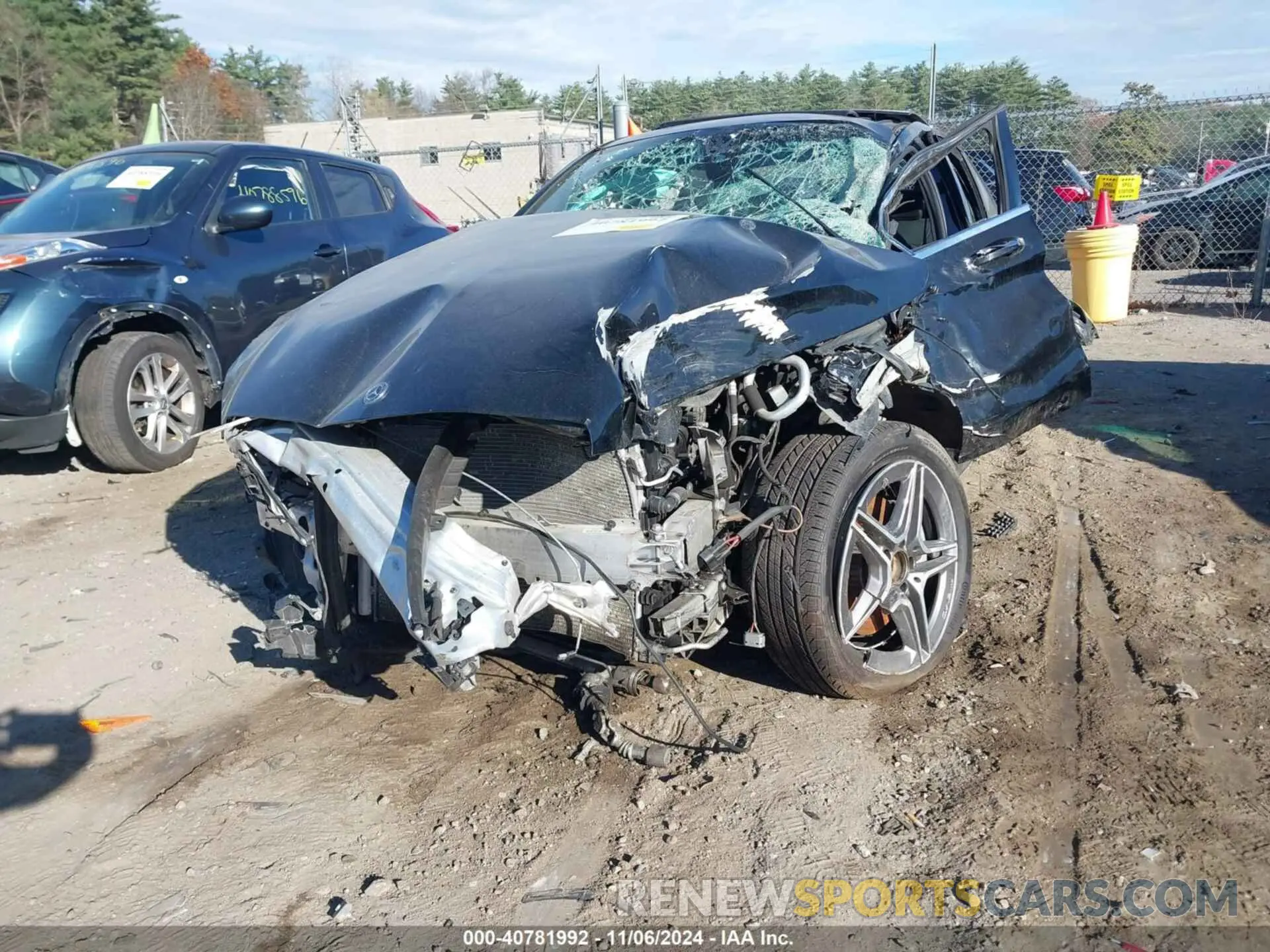 2 Фотография поврежденного автомобиля W1KWF8EB5MR643890 MERCEDES-BENZ C 300 2021