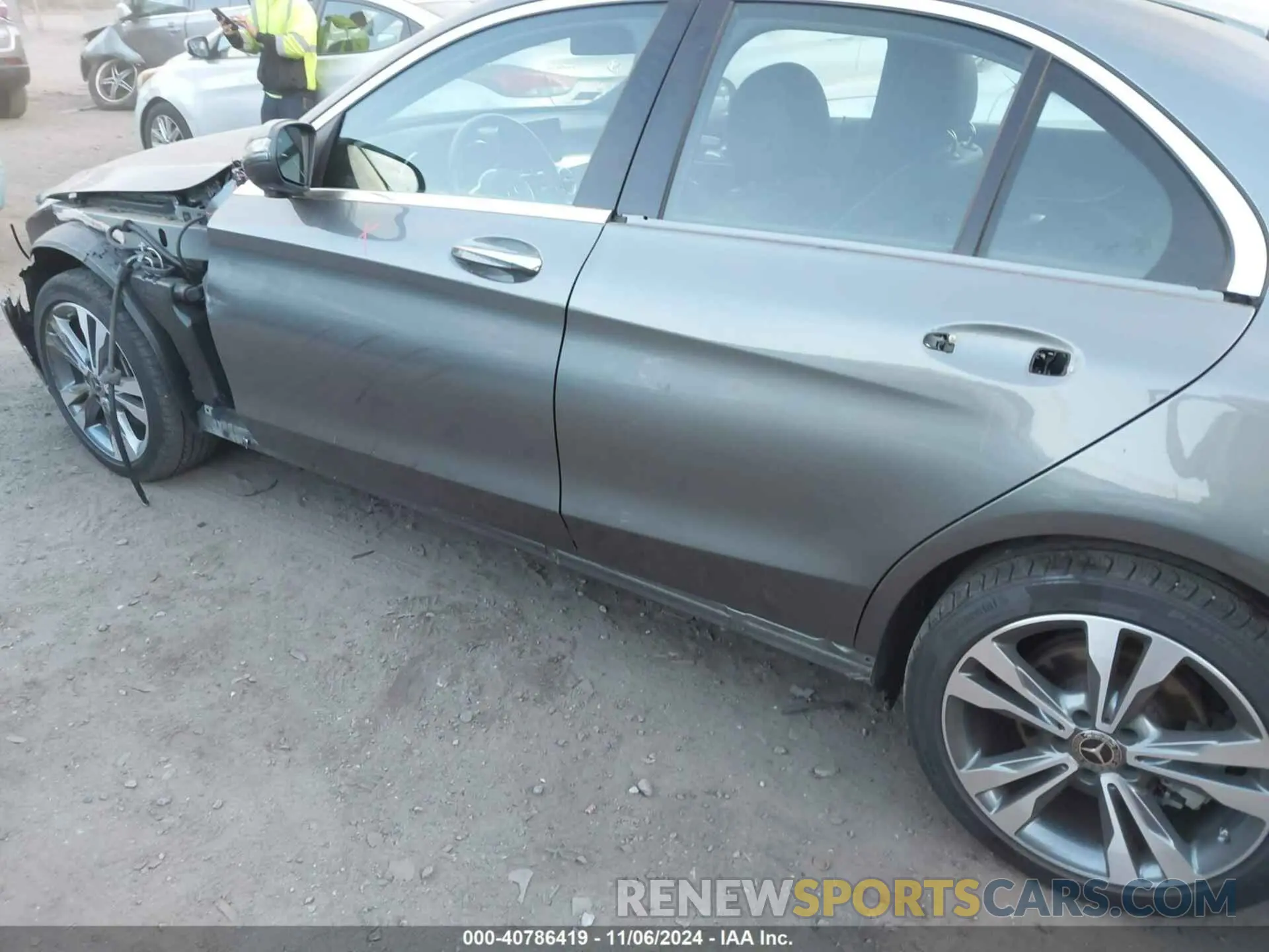 3 Фотография поврежденного автомобиля W1KWF8EB8MR648758 MERCEDES-BENZ C 300 2021