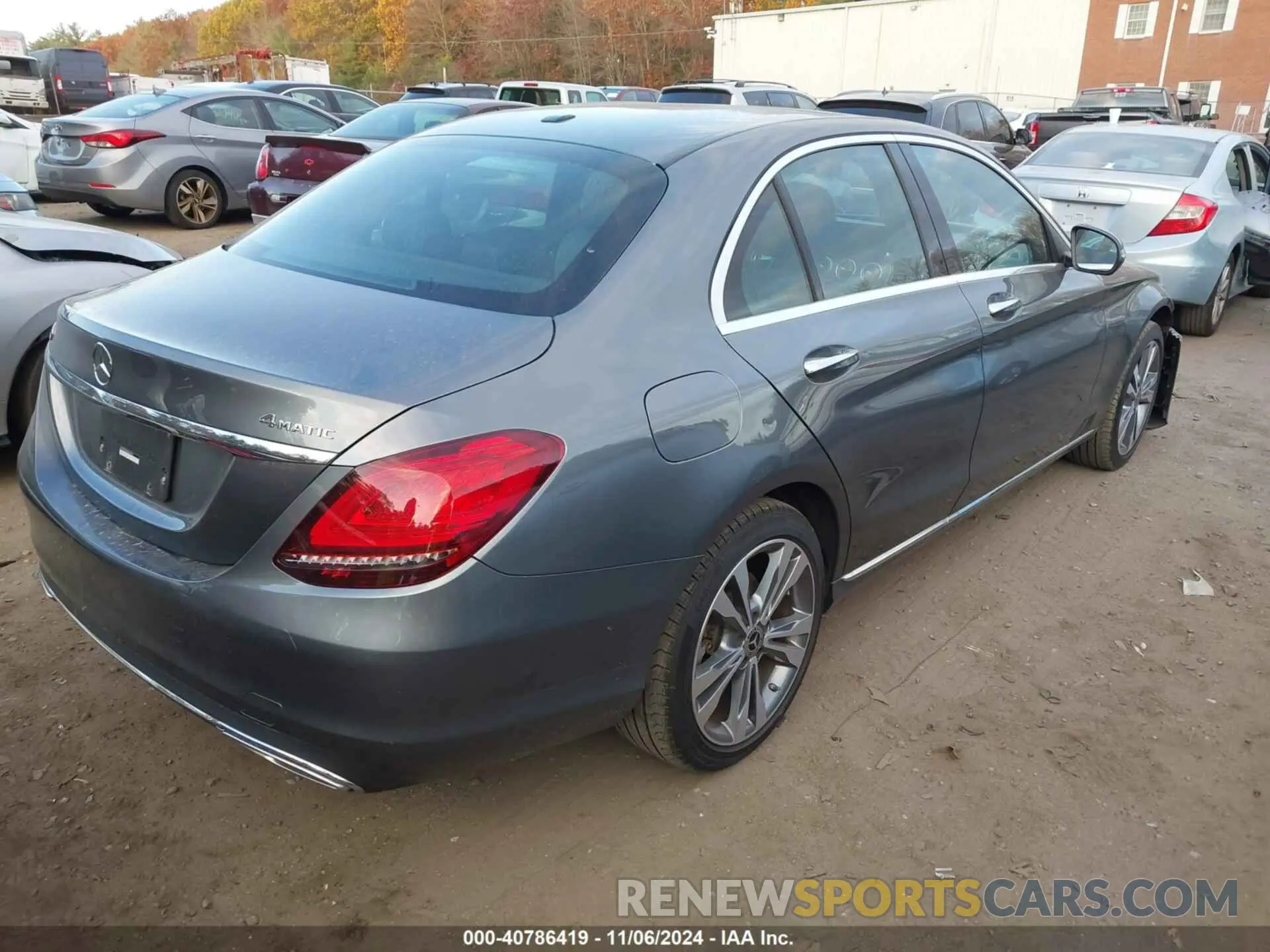 4 Фотография поврежденного автомобиля W1KWF8EB8MR648758 MERCEDES-BENZ C 300 2021