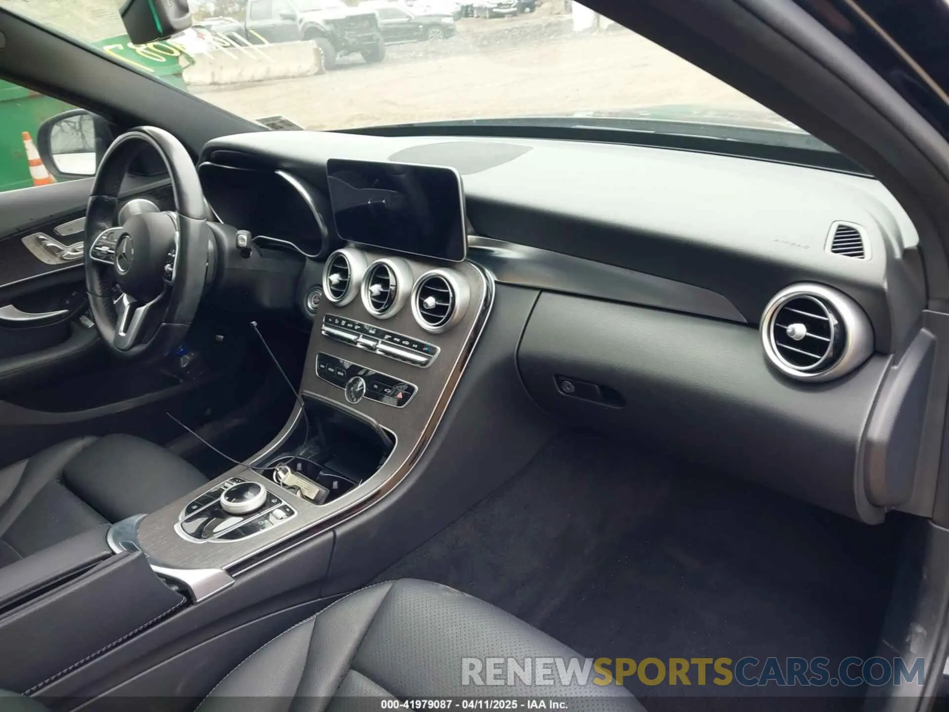 5 Фотография поврежденного автомобиля W1KWF8EBXMR617429 MERCEDES-BENZ C 300 2021