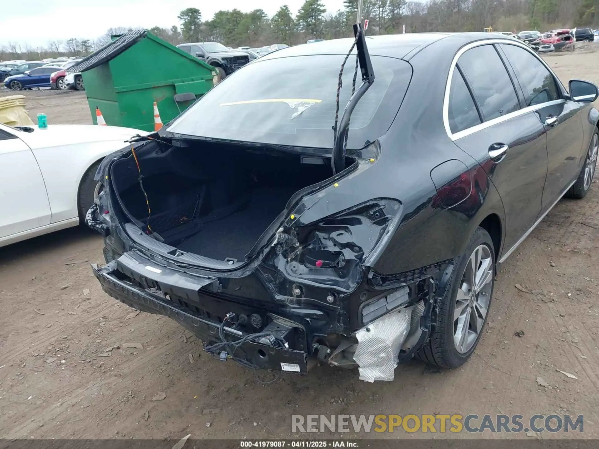 6 Фотография поврежденного автомобиля W1KWF8EBXMR617429 MERCEDES-BENZ C 300 2021