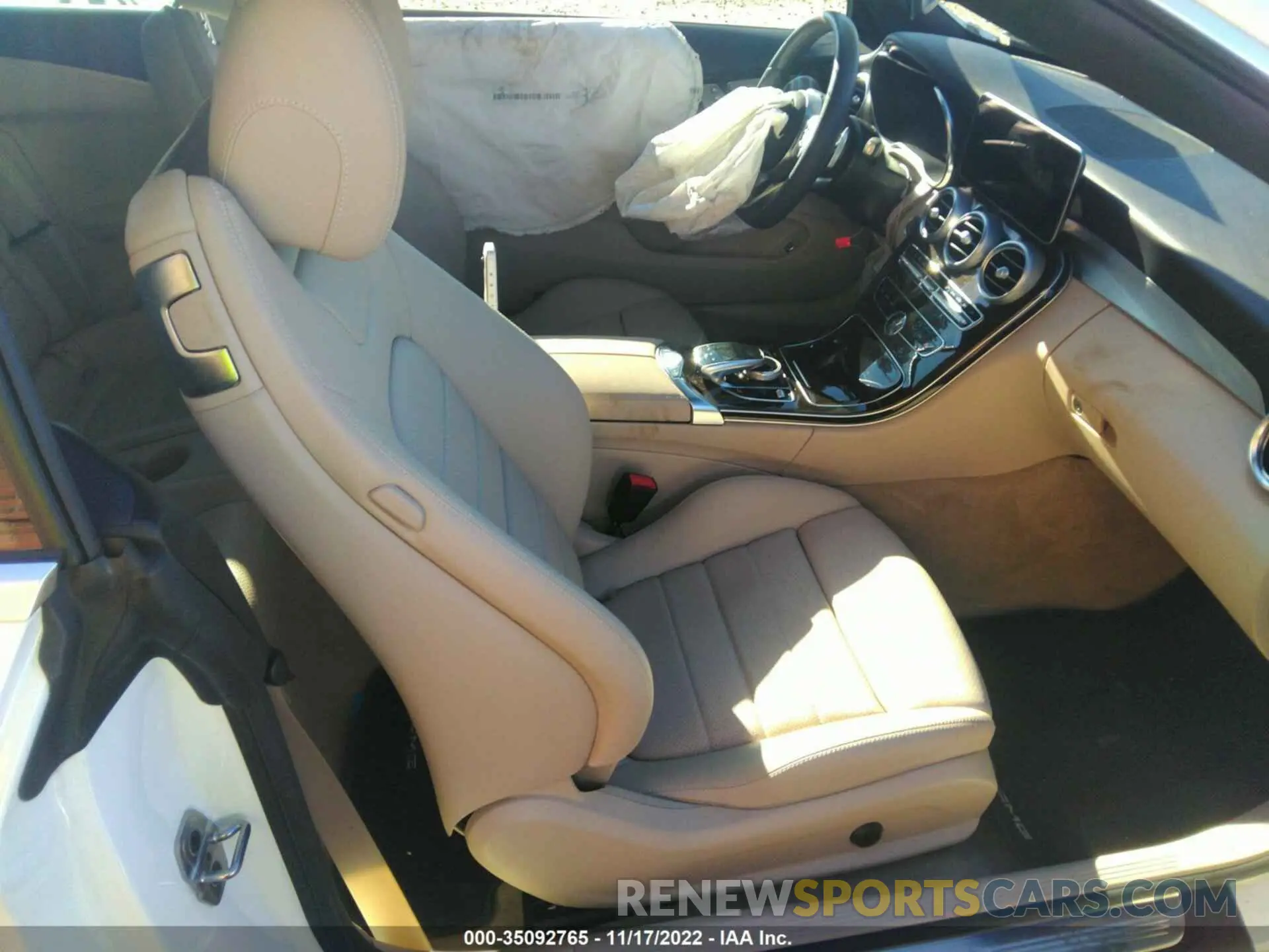5 Photograph of a damaged car W1KWK8DB3MG083540 MERCEDES-BENZ C 300 2021