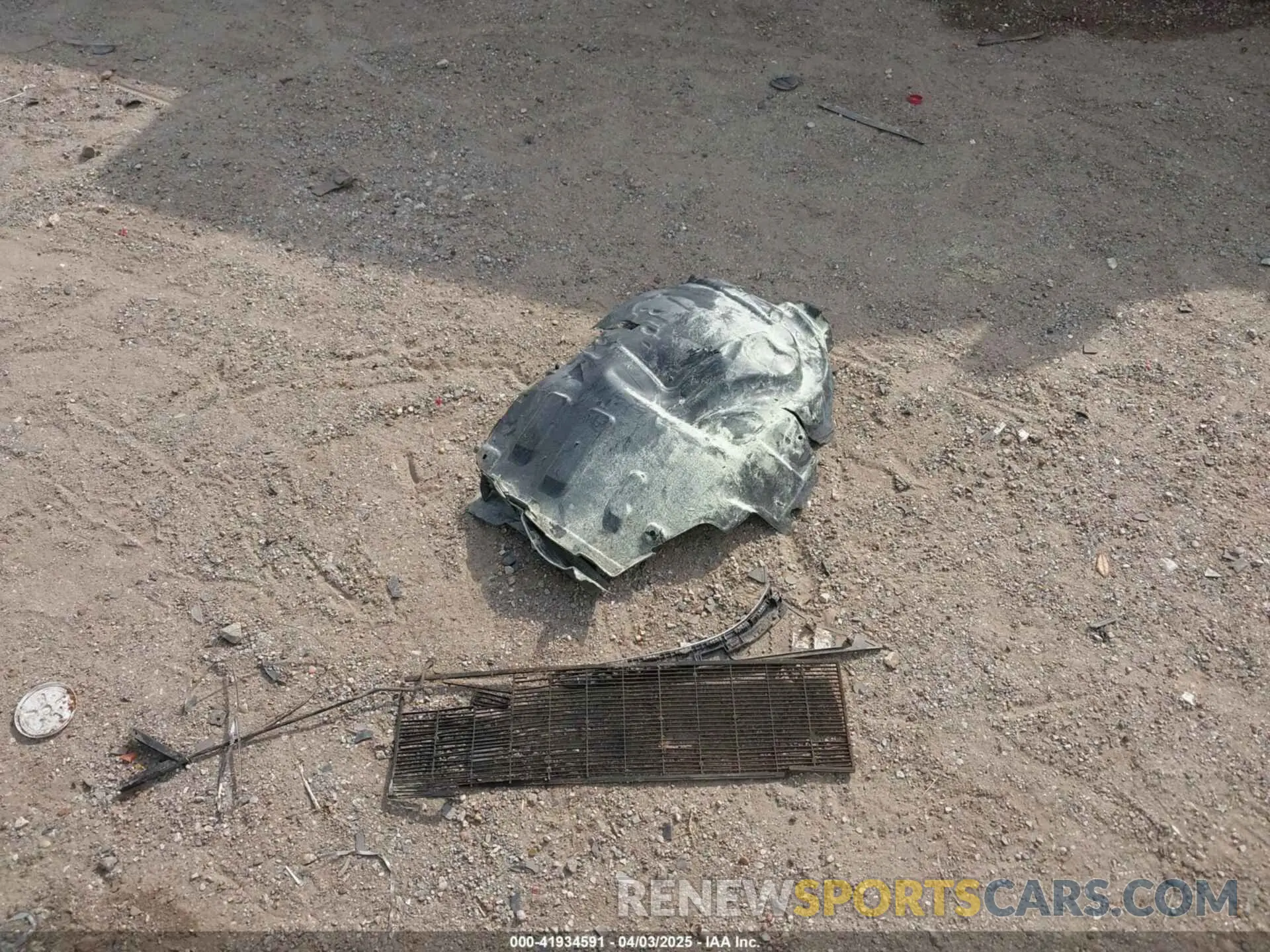 12 Photograph of a damaged car W1KAF4GB4NR036199 MERCEDES-BENZ C 300 2022