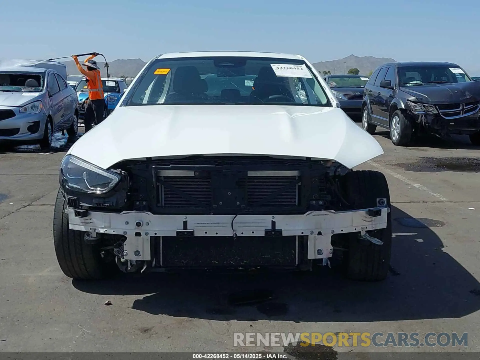 13 Photograph of a damaged car W1KAF4GB5NR010940 MERCEDES-BENZ C 300 2022