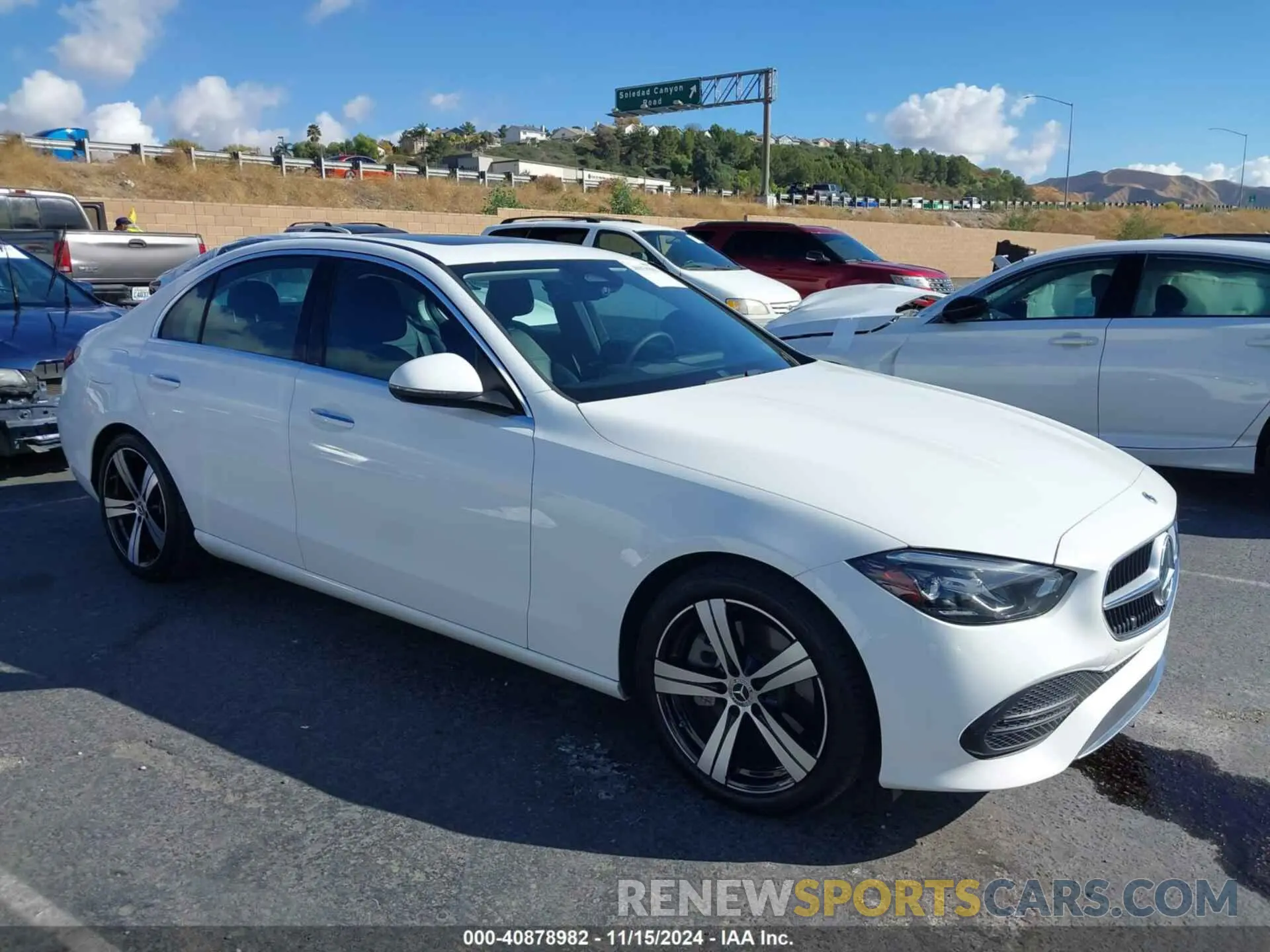 1 Photograph of a damaged car W1KAF4GB5NR038771 MERCEDES-BENZ C 300 2022