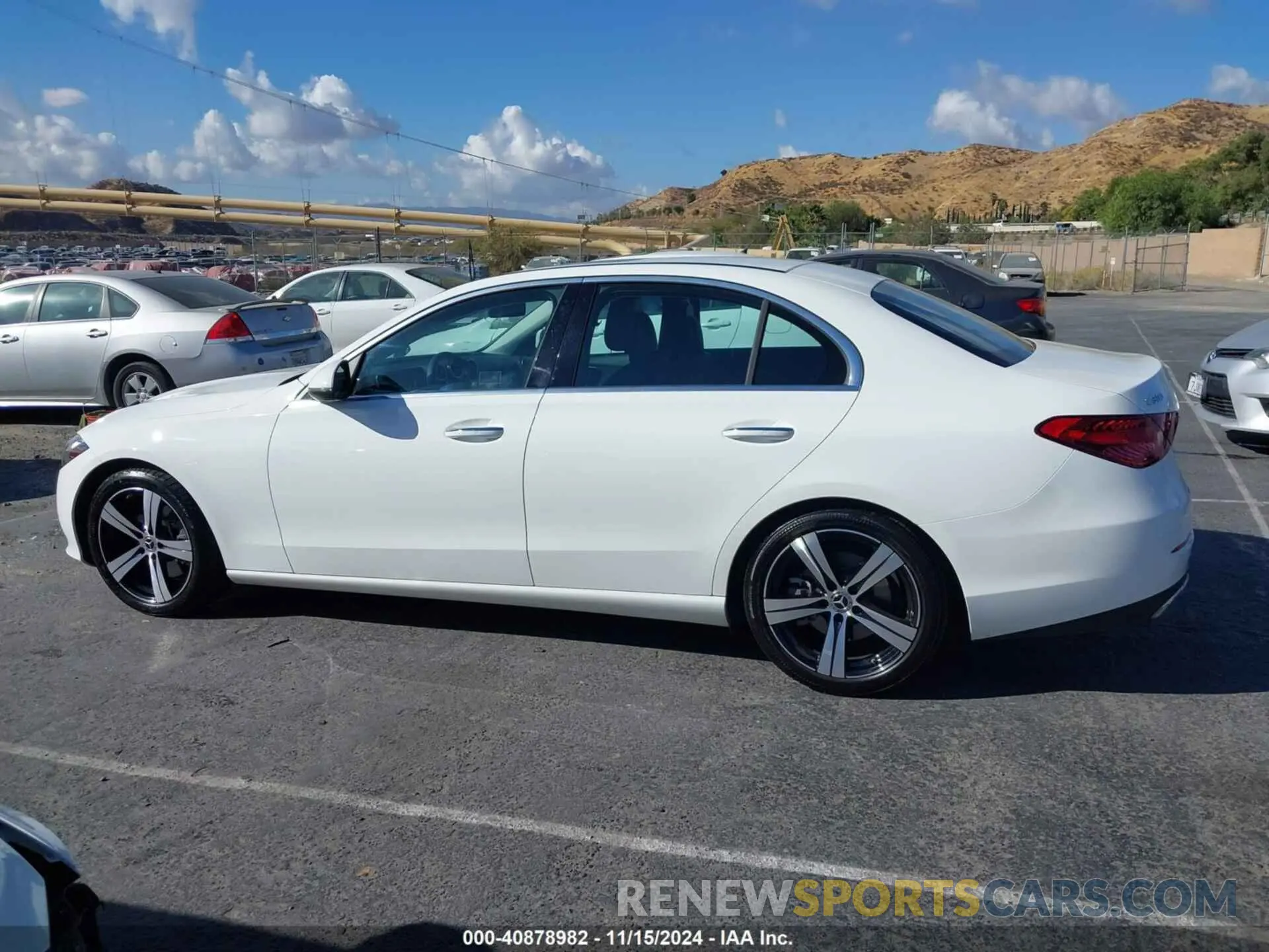 14 Photograph of a damaged car W1KAF4GB5NR038771 MERCEDES-BENZ C 300 2022
