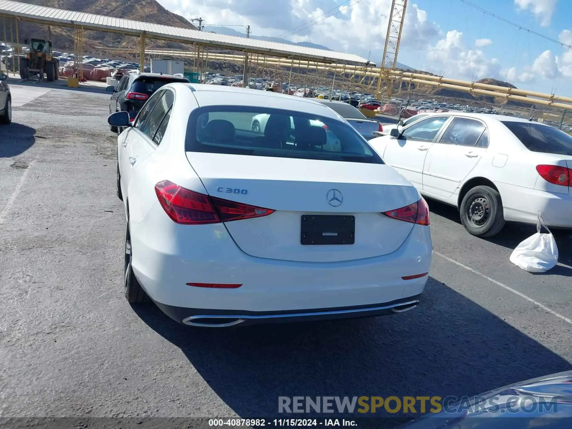 16 Photograph of a damaged car W1KAF4GB5NR038771 MERCEDES-BENZ C 300 2022