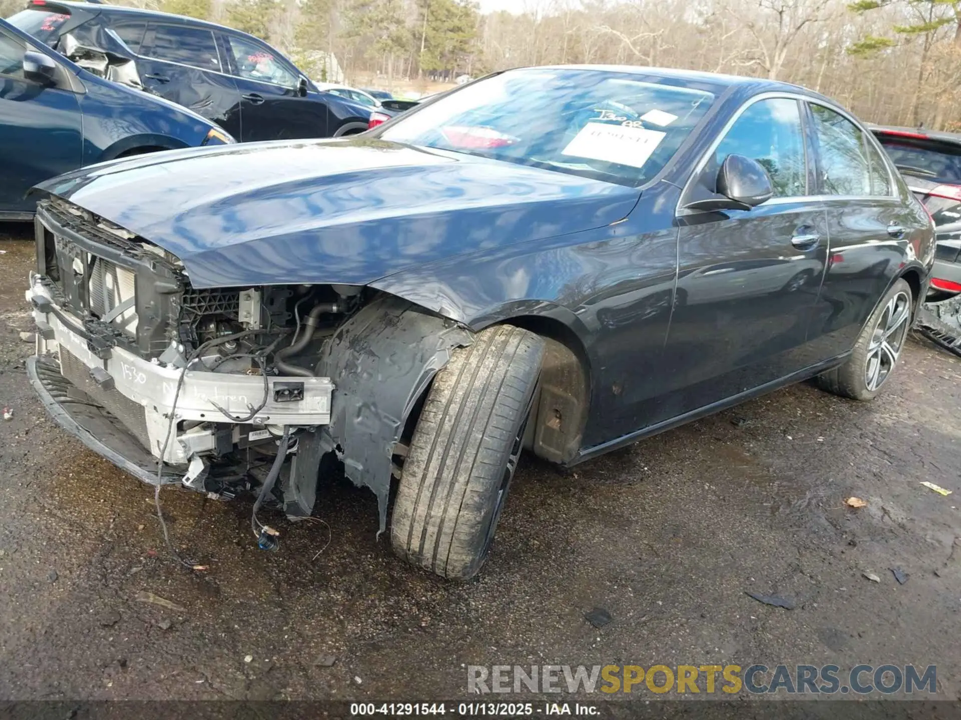 2 Photograph of a damaged car W1KAF4GB7NR013466 MERCEDES-BENZ C 300 2022