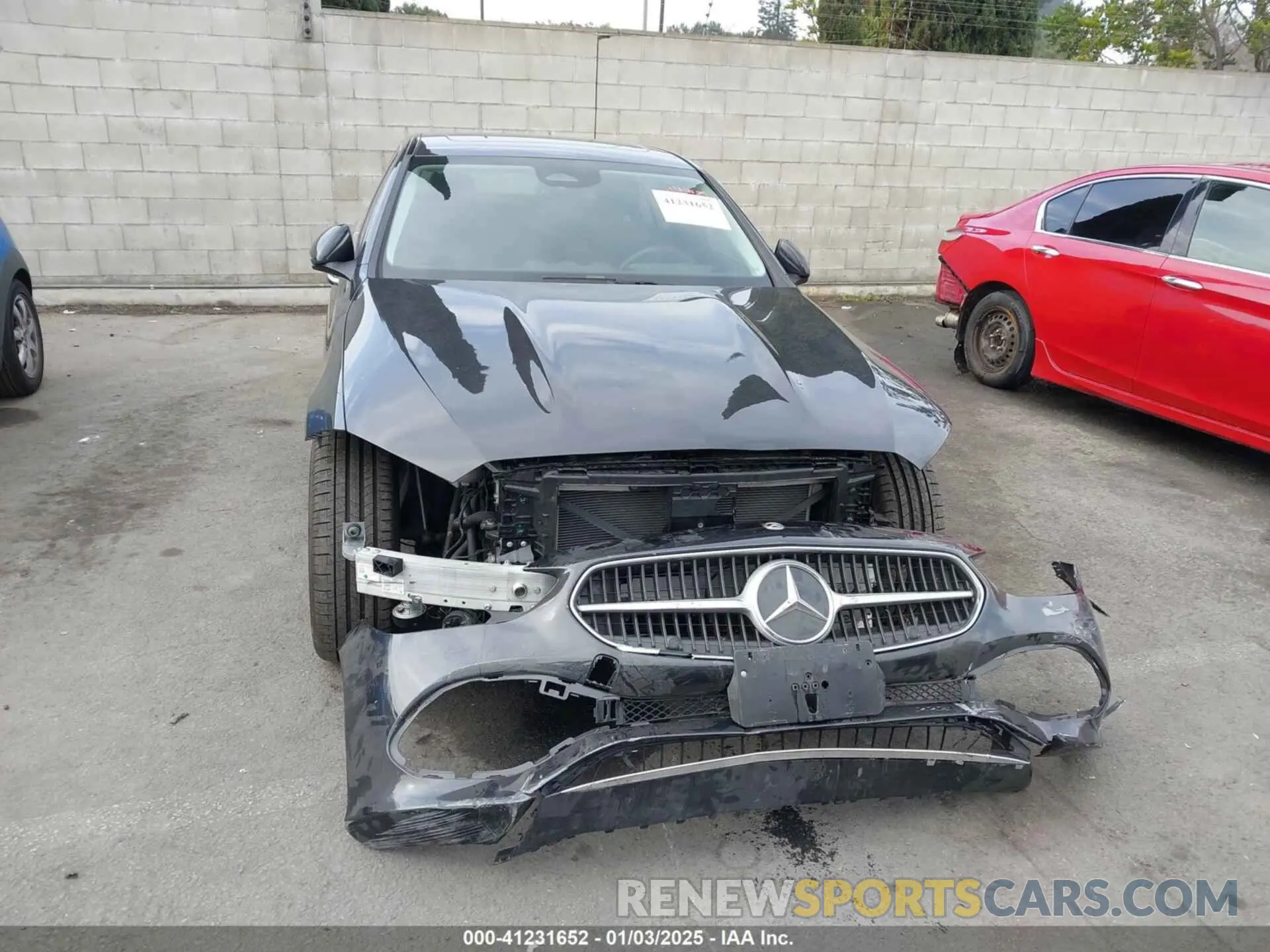6 Photograph of a damaged car W1KAF4GB7NR062053 MERCEDES-BENZ C 300 2022