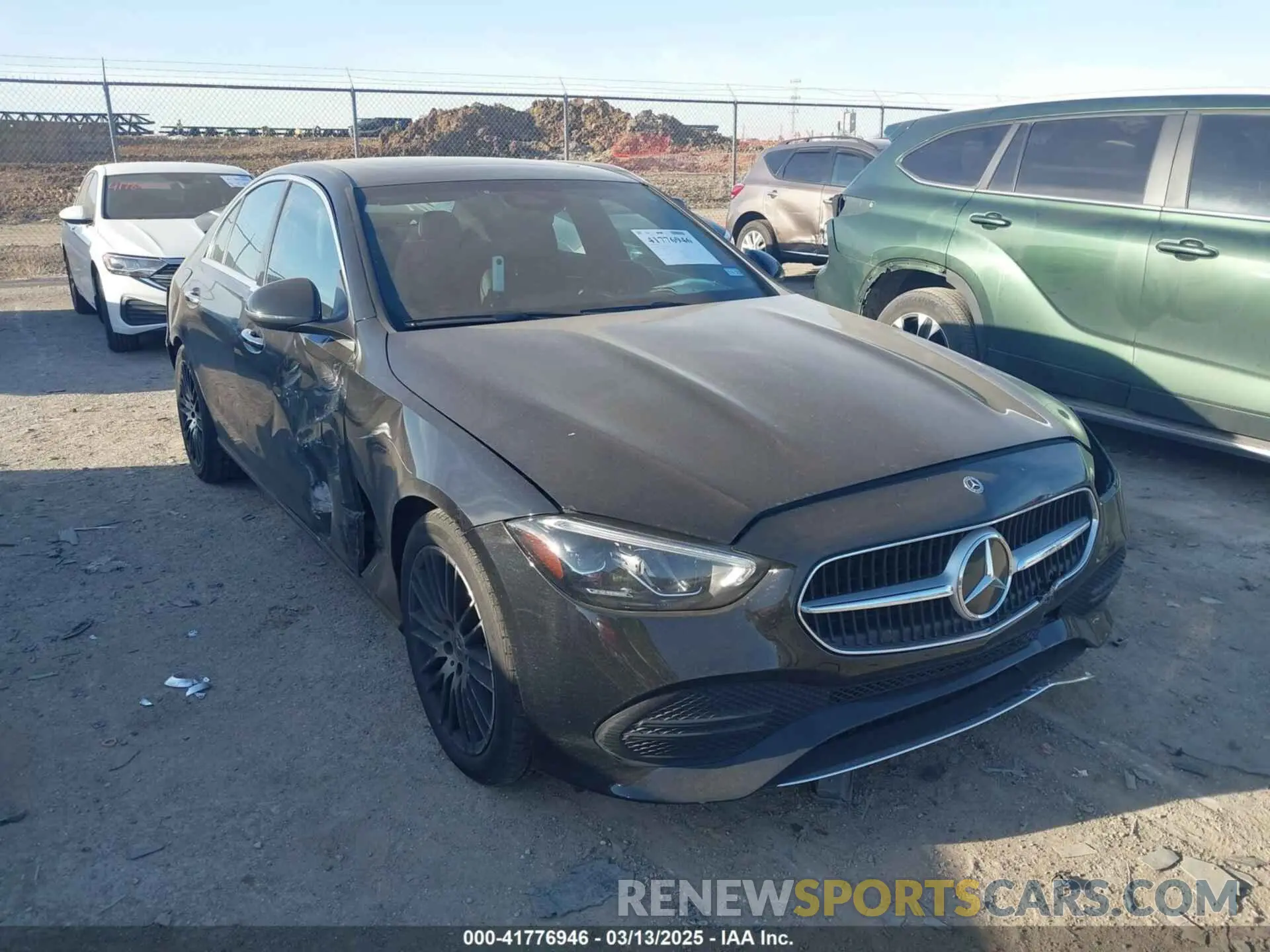 1 Photograph of a damaged car W1KAF4HB4NR058640 MERCEDES-BENZ C 300 2022