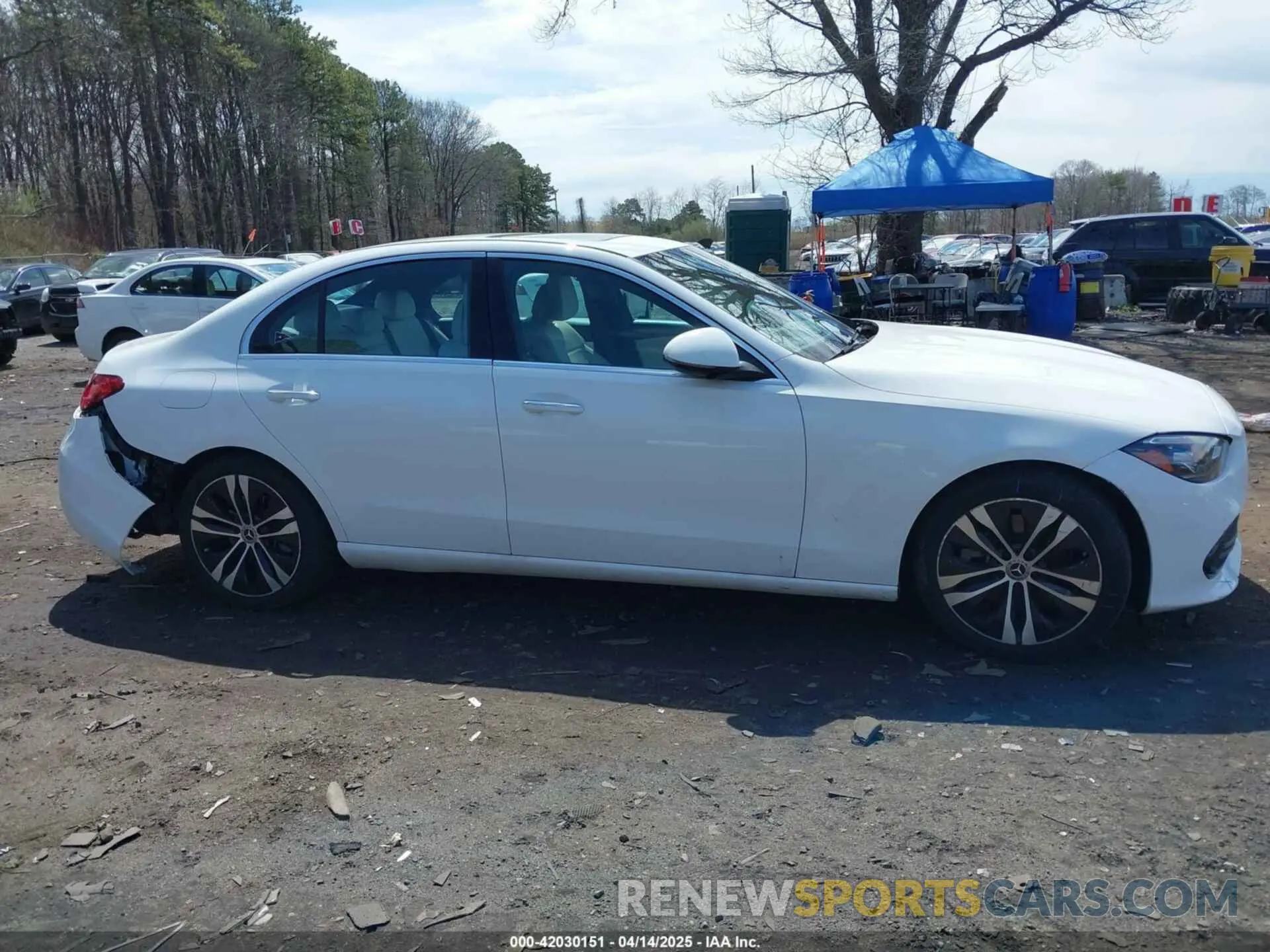 13 Photograph of a damaged car W1KAF4HB7NR034008 MERCEDES-BENZ C 300 2022
