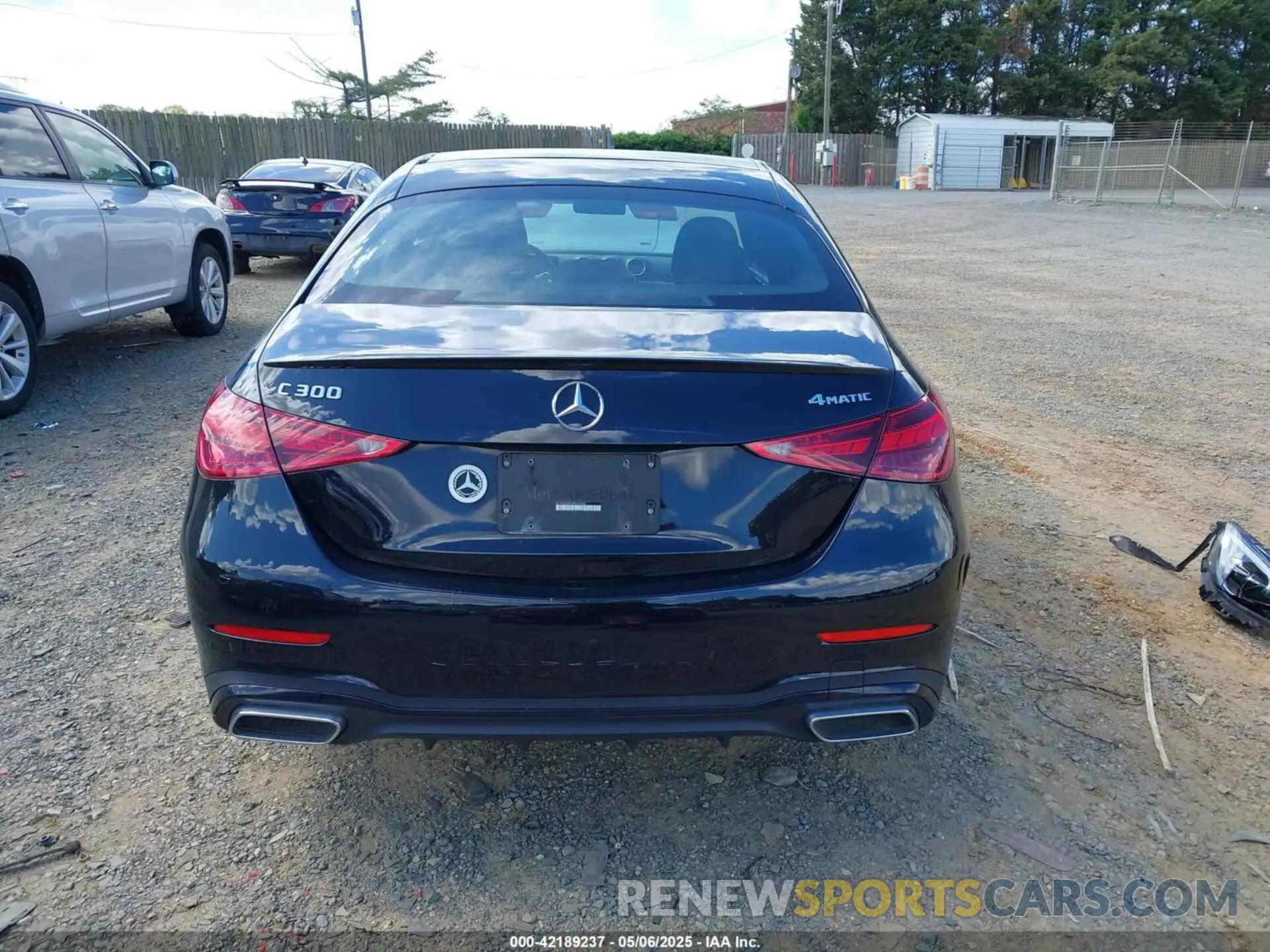 17 Photograph of a damaged car W1KAF4HBXNR066080 MERCEDES-BENZ C 300 2022