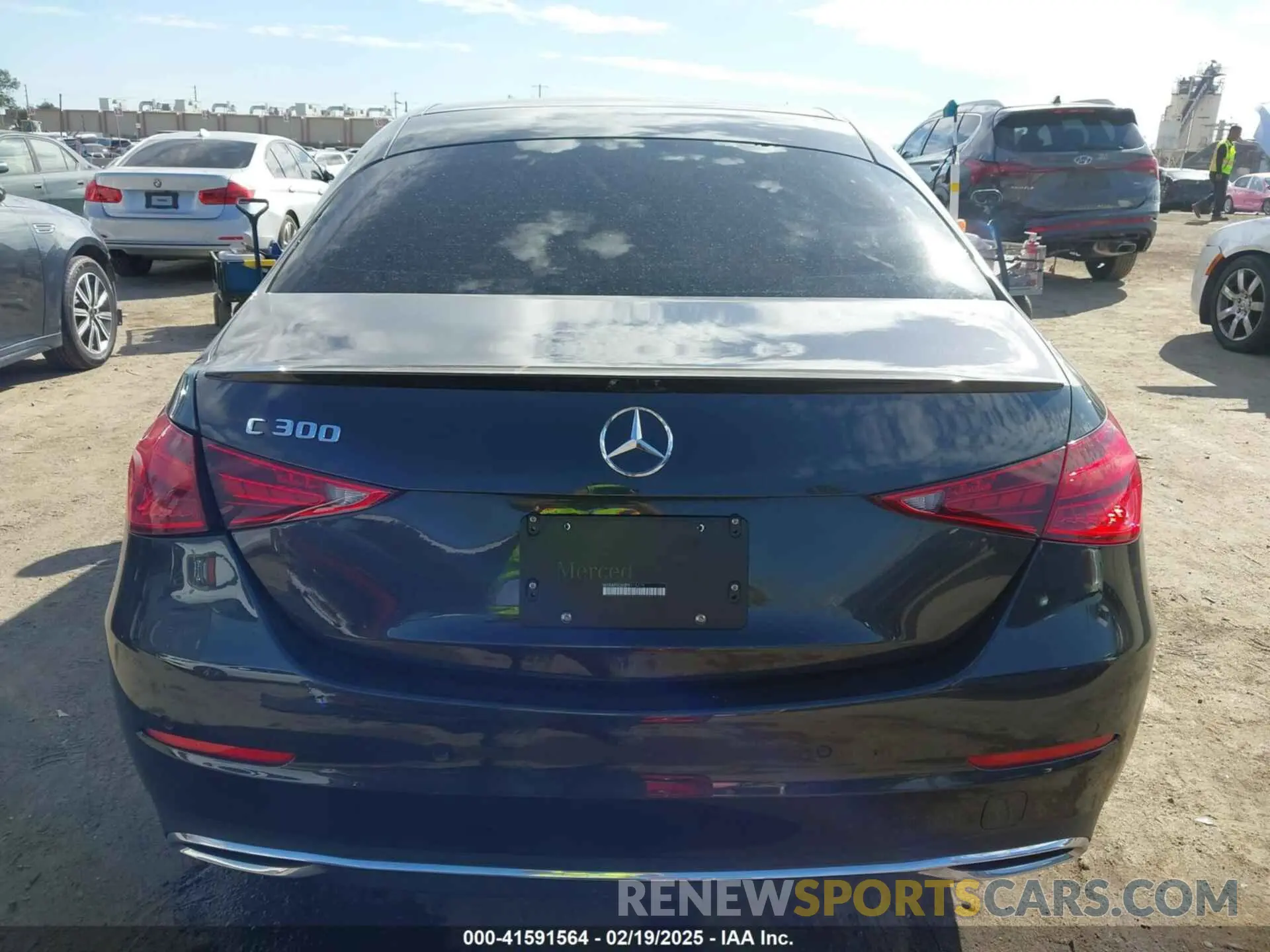 16 Photograph of a damaged car W1KAF4GB0PR115775 MERCEDES-BENZ C 300 2023