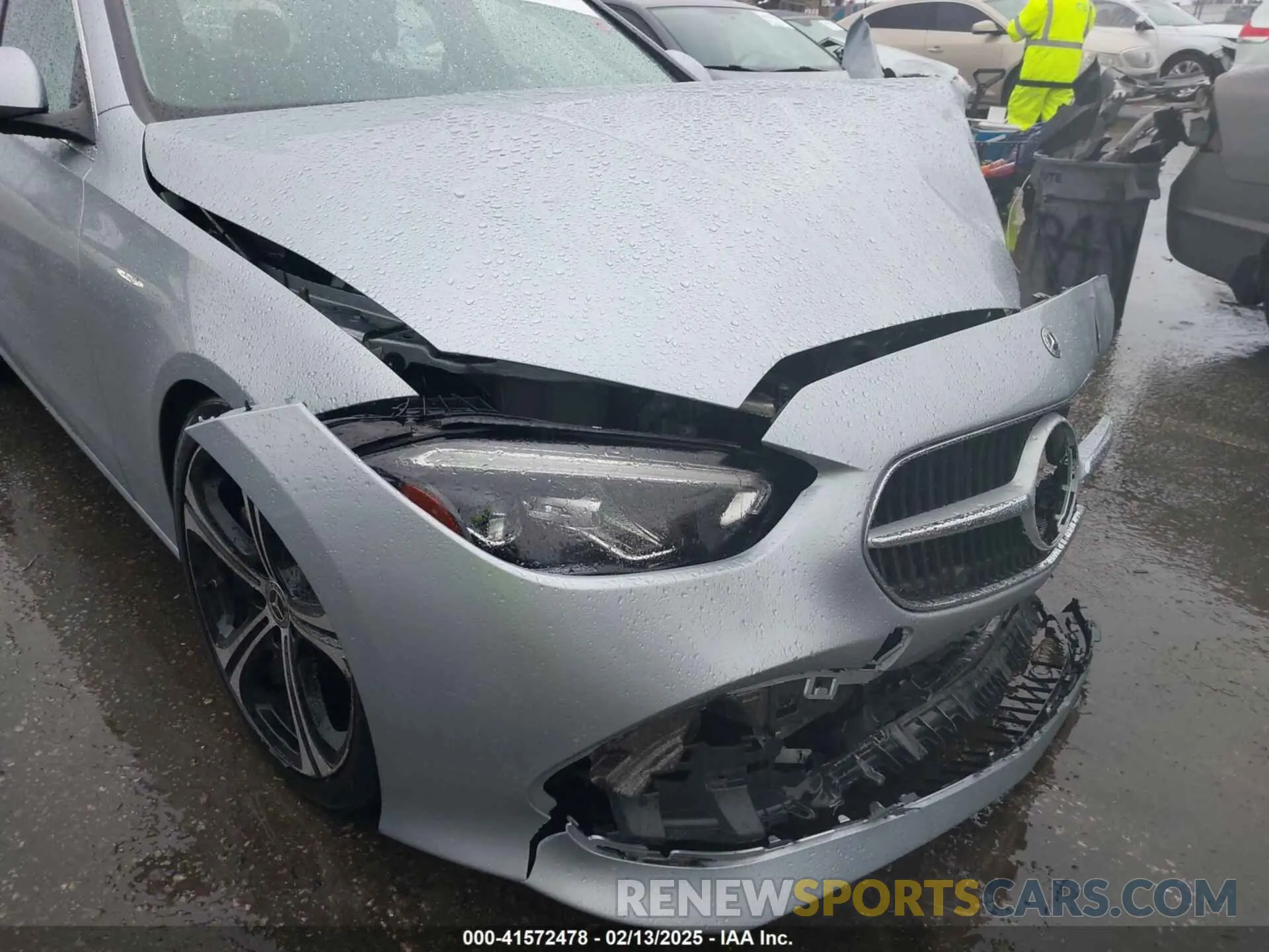 6 Фотография поврежденного автомобиля W1KAF4GB1PR069468 MERCEDES-BENZ C 300 2023