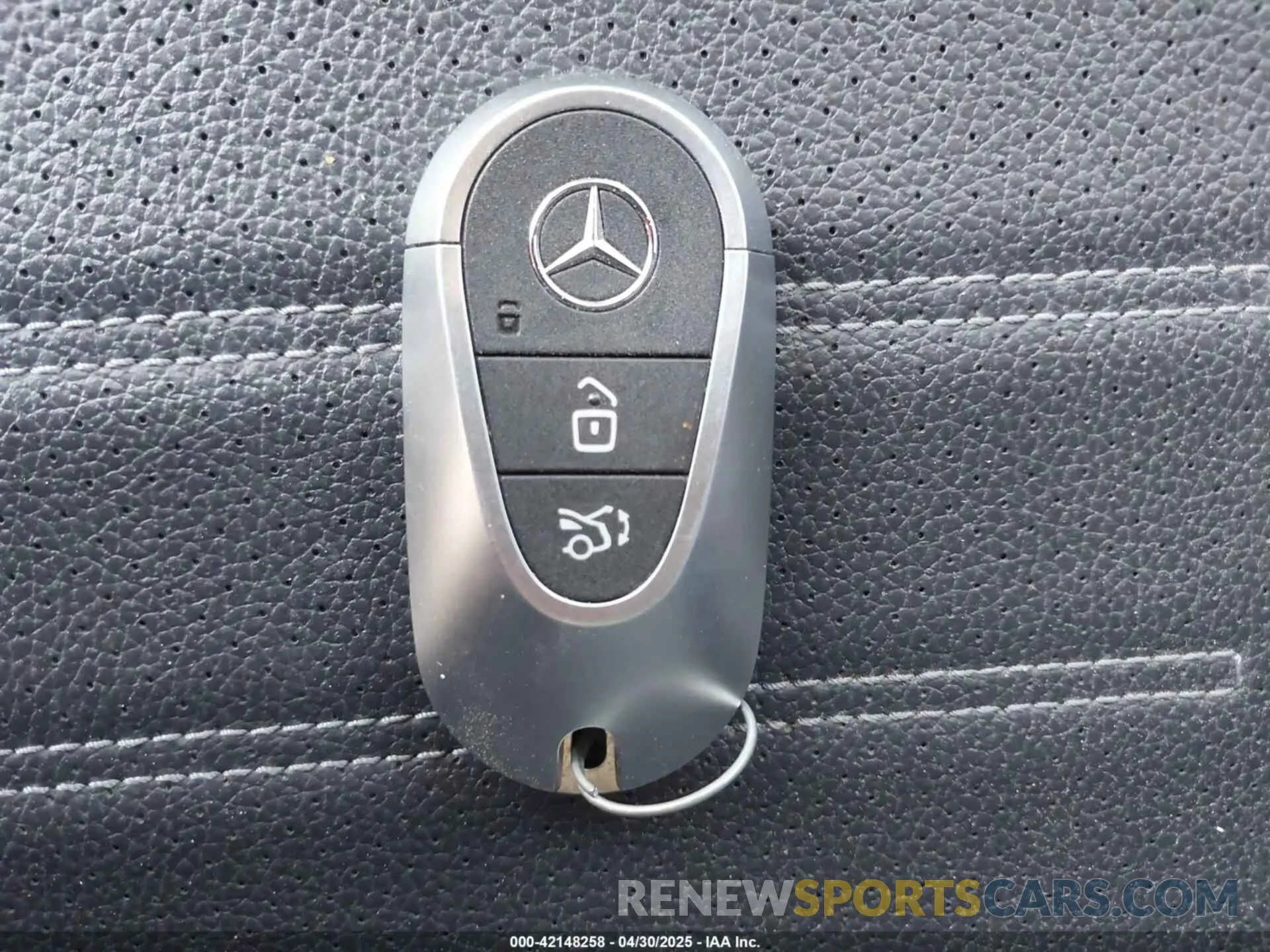 11 Фотография поврежденного автомобиля W1KAF4GB1PR104591 MERCEDES-BENZ C 300 2023