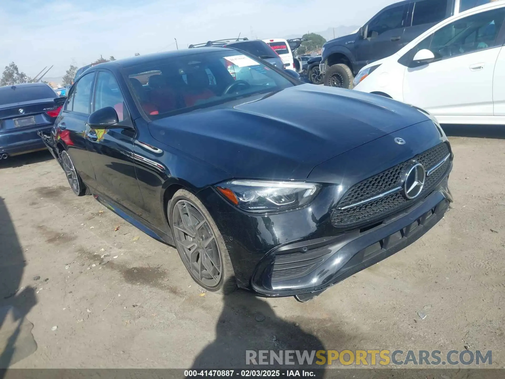 1 Фотография поврежденного автомобиля W1KAF4GB5PR081820 MERCEDES-BENZ C 300 2023