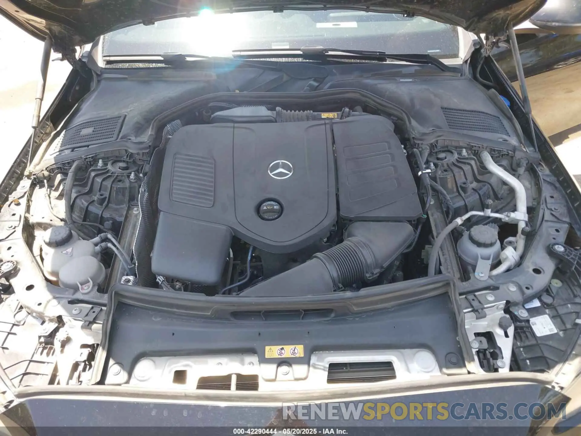 10 Photograph of a damaged car W1KAF4GB7PR154699 MERCEDES-BENZ C 300 2023