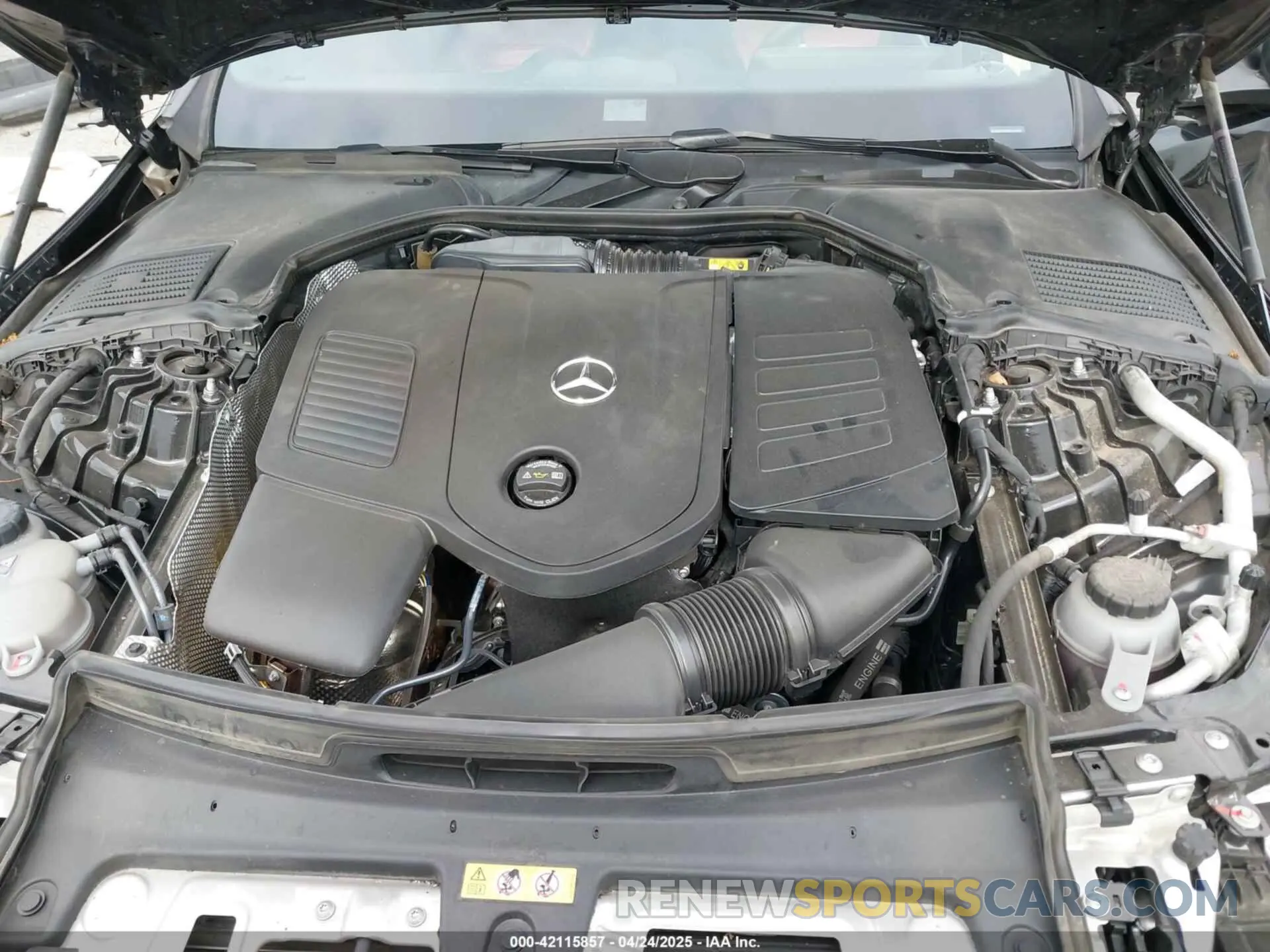 10 Фотография поврежденного автомобиля W1KAF4GB8PR136695 MERCEDES-BENZ C 300 2023