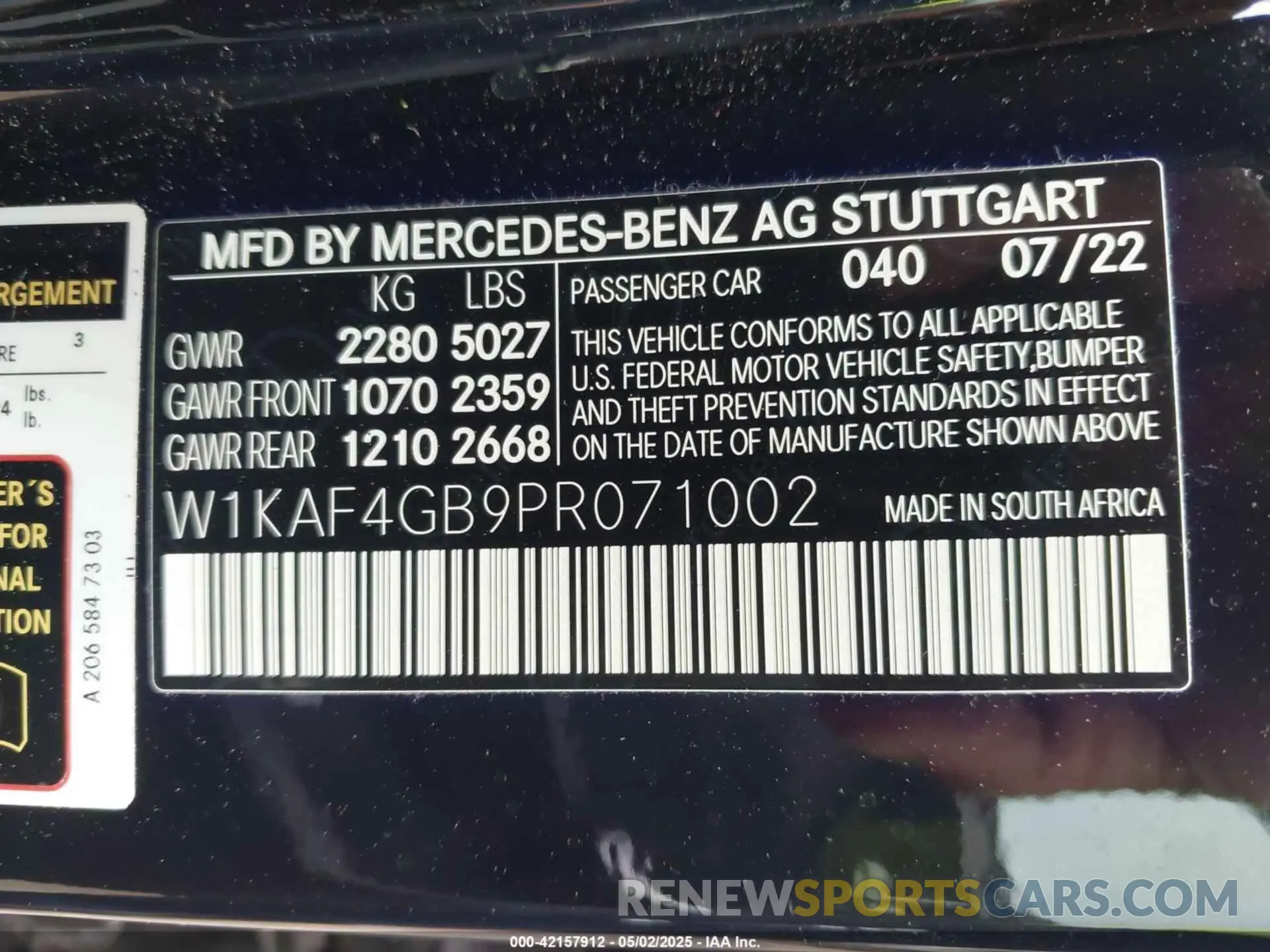 9 Photograph of a damaged car W1KAF4GB9PR071002 MERCEDES-BENZ C 300 2023
