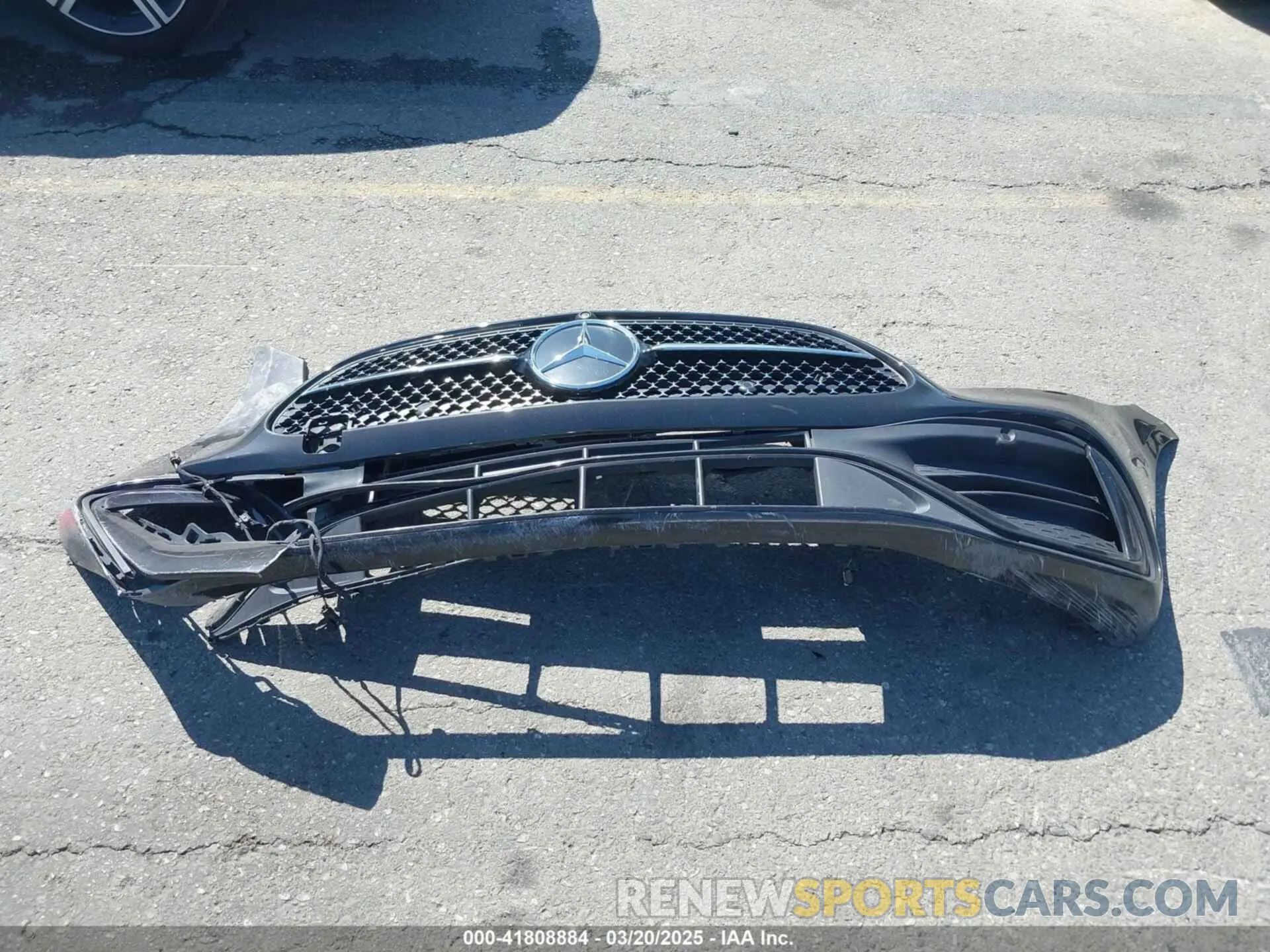 12 Photograph of a damaged car W1KAF4GB9PR108212 MERCEDES-BENZ C 300 2023