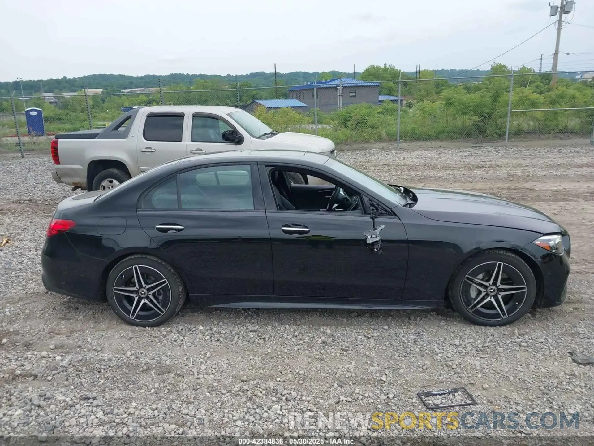13 Photograph of a damaged car W1KAF4HB2PR142037 MERCEDES-BENZ C 300 2023