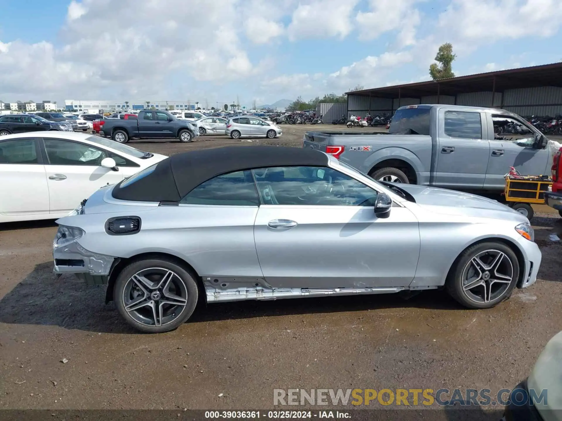 14 Photograph of a damaged car W1KWK8DB1PG131427 MERCEDES-BENZ C 300 2023