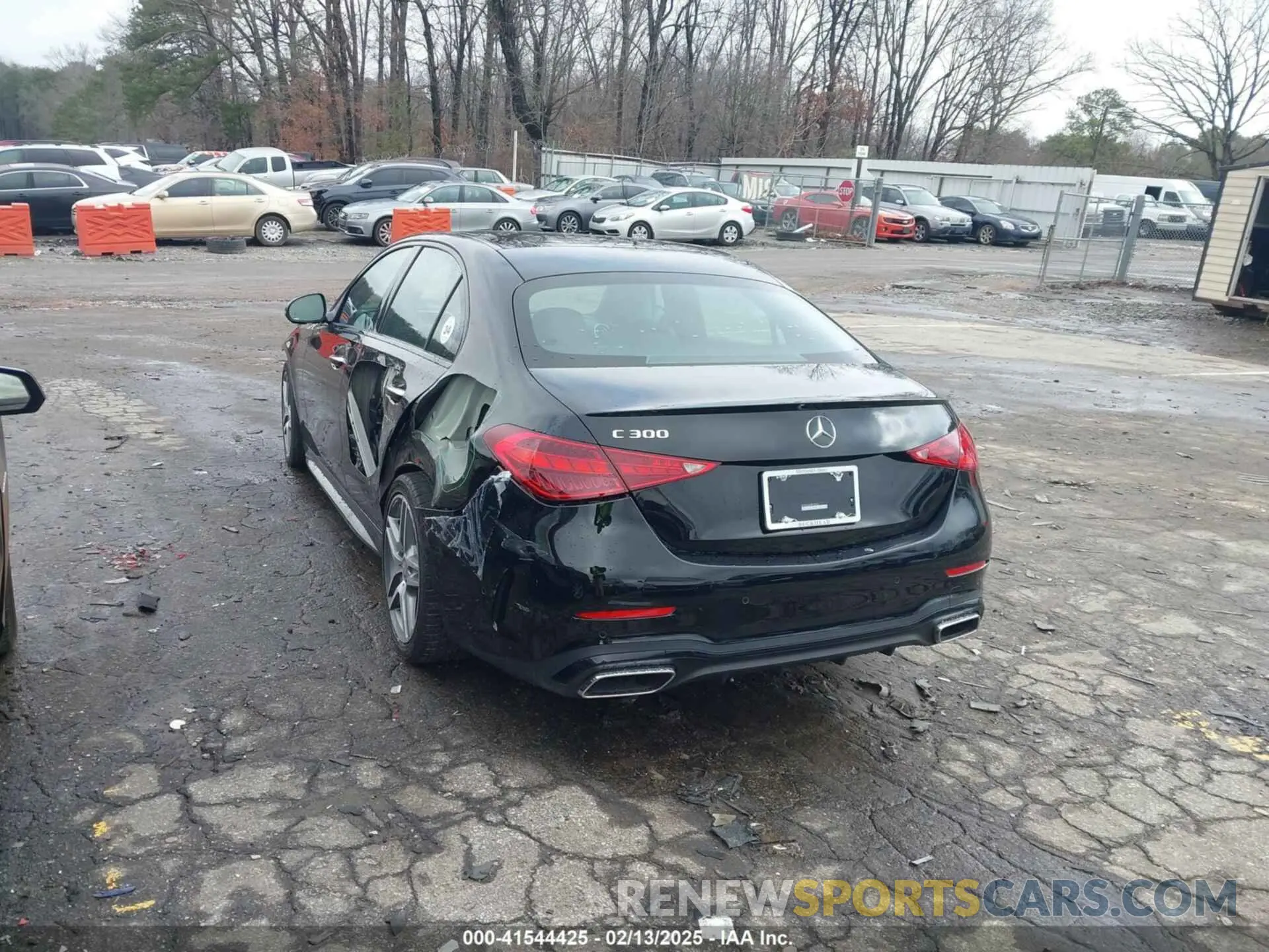 3 Photograph of a damaged car W1KAF4GB2RR208526 MERCEDES-BENZ C 300 2024