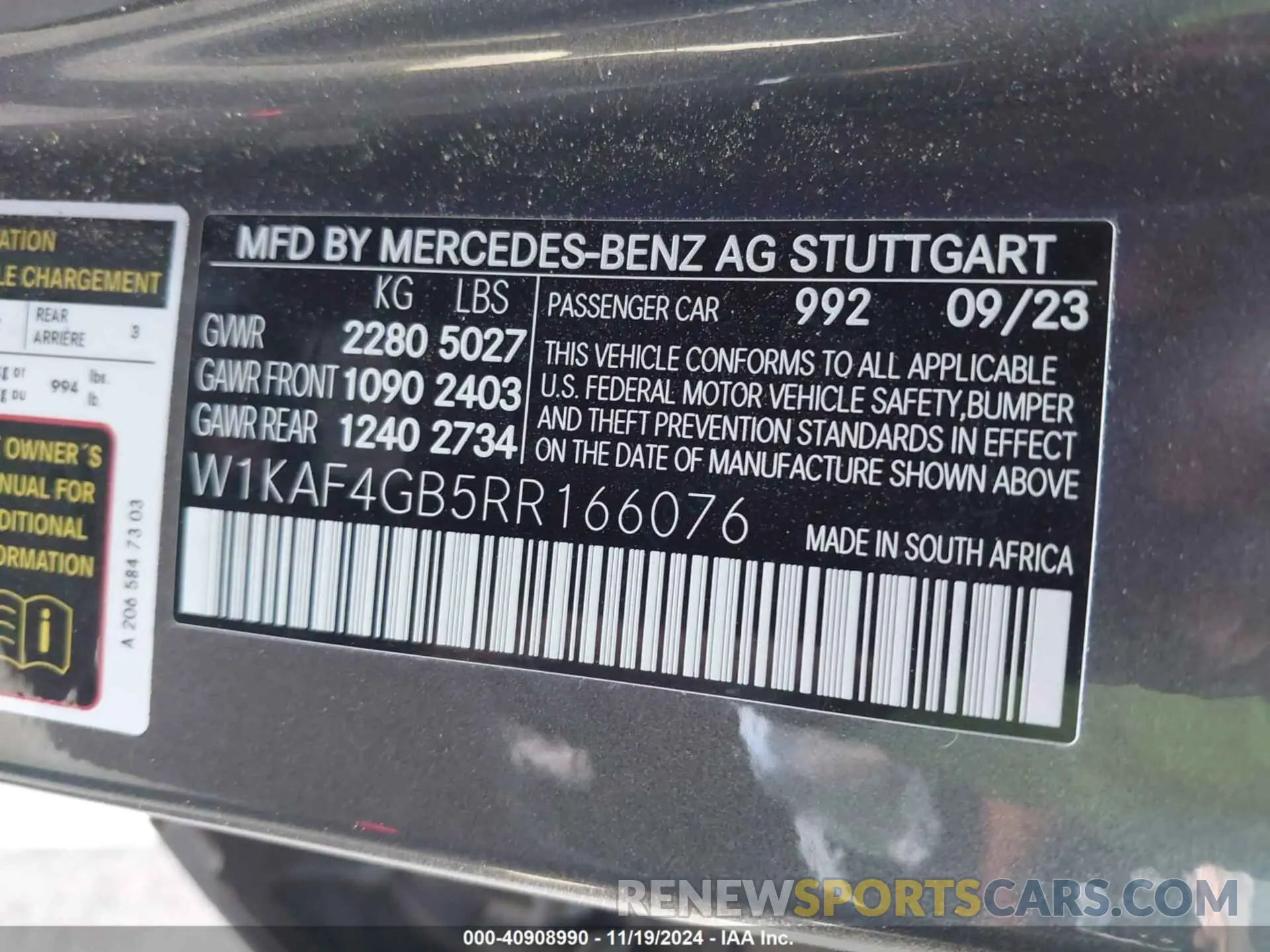 9 Photograph of a damaged car W1KAF4GB5RR166076 MERCEDES-BENZ C 300 2024