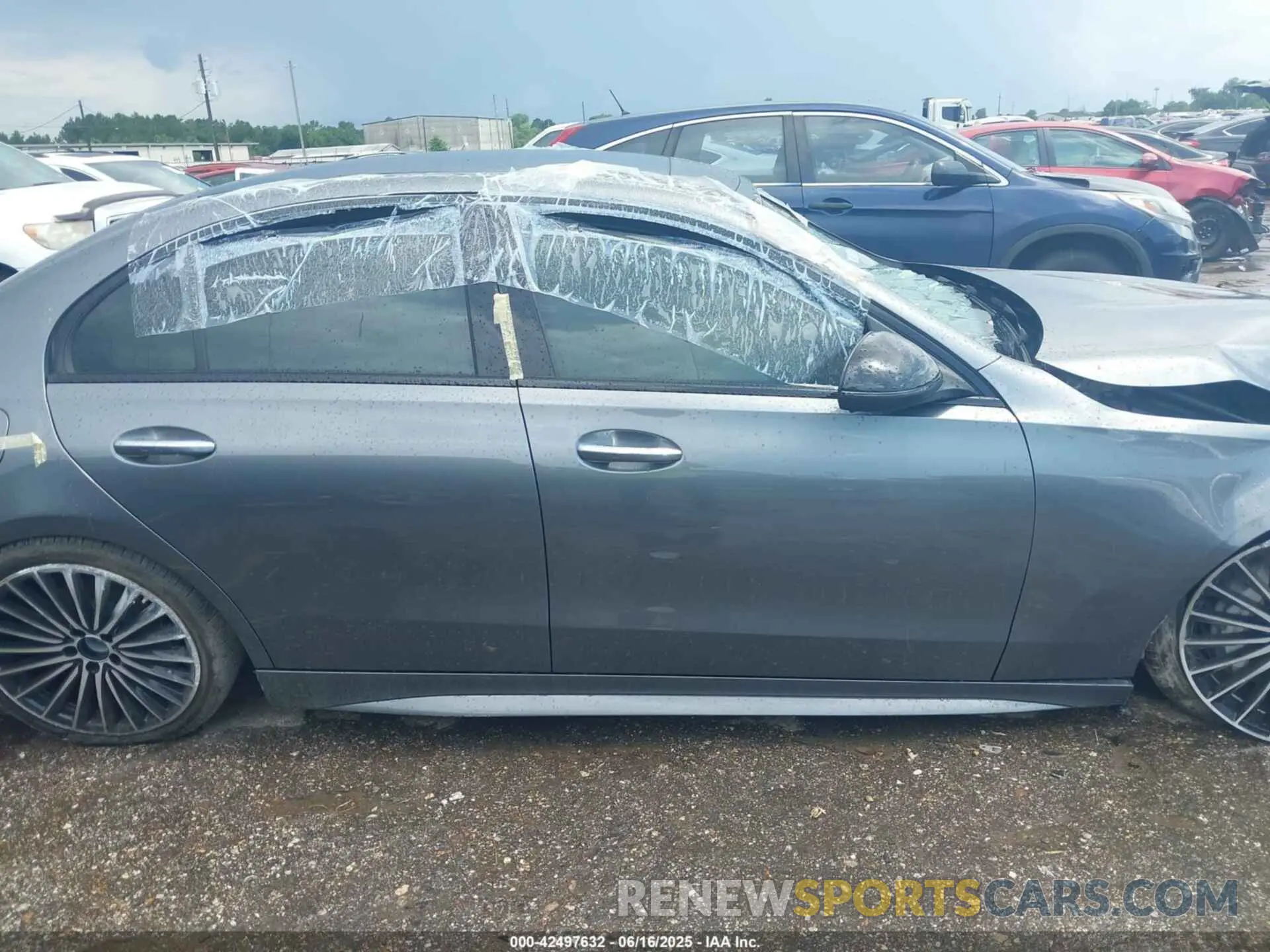 12 Photograph of a damaged car W1KAF4GB6RR233414 MERCEDES-BENZ C 300 2024