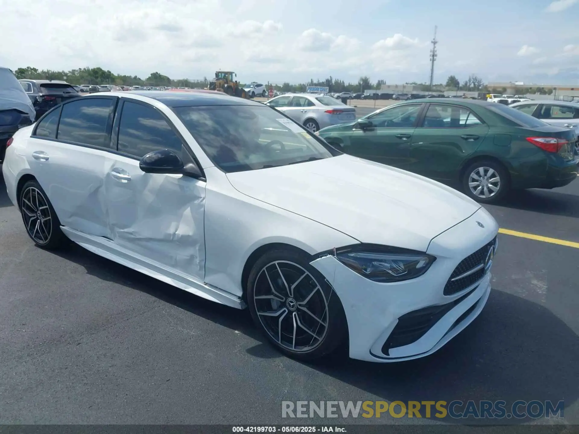 1 Photograph of a damaged car W1KAF4GB8RR226660 MERCEDES-BENZ C 300 2024