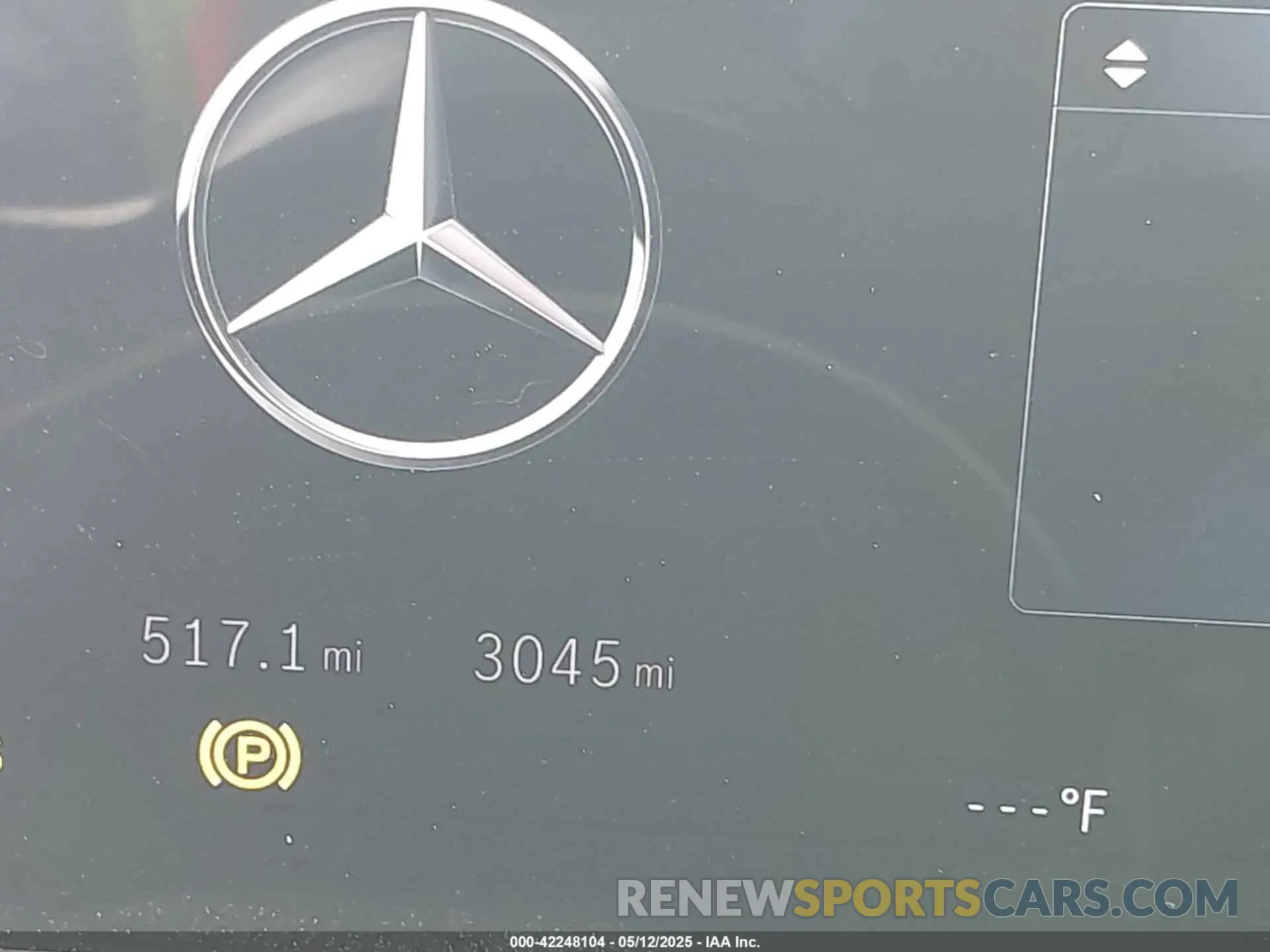15 Photograph of a damaged car W1KAF4GB9RR237814 MERCEDES-BENZ C 300 2024