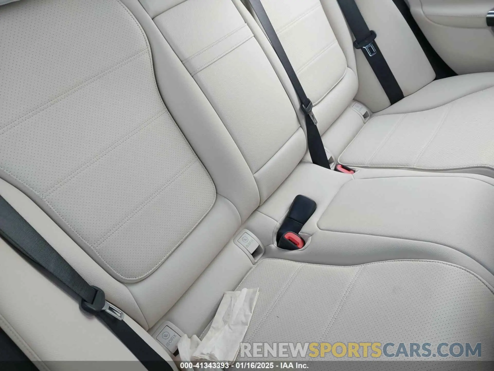 8 Photograph of a damaged car W1KAF4GBXRR178711 MERCEDES-BENZ C 300 2024
